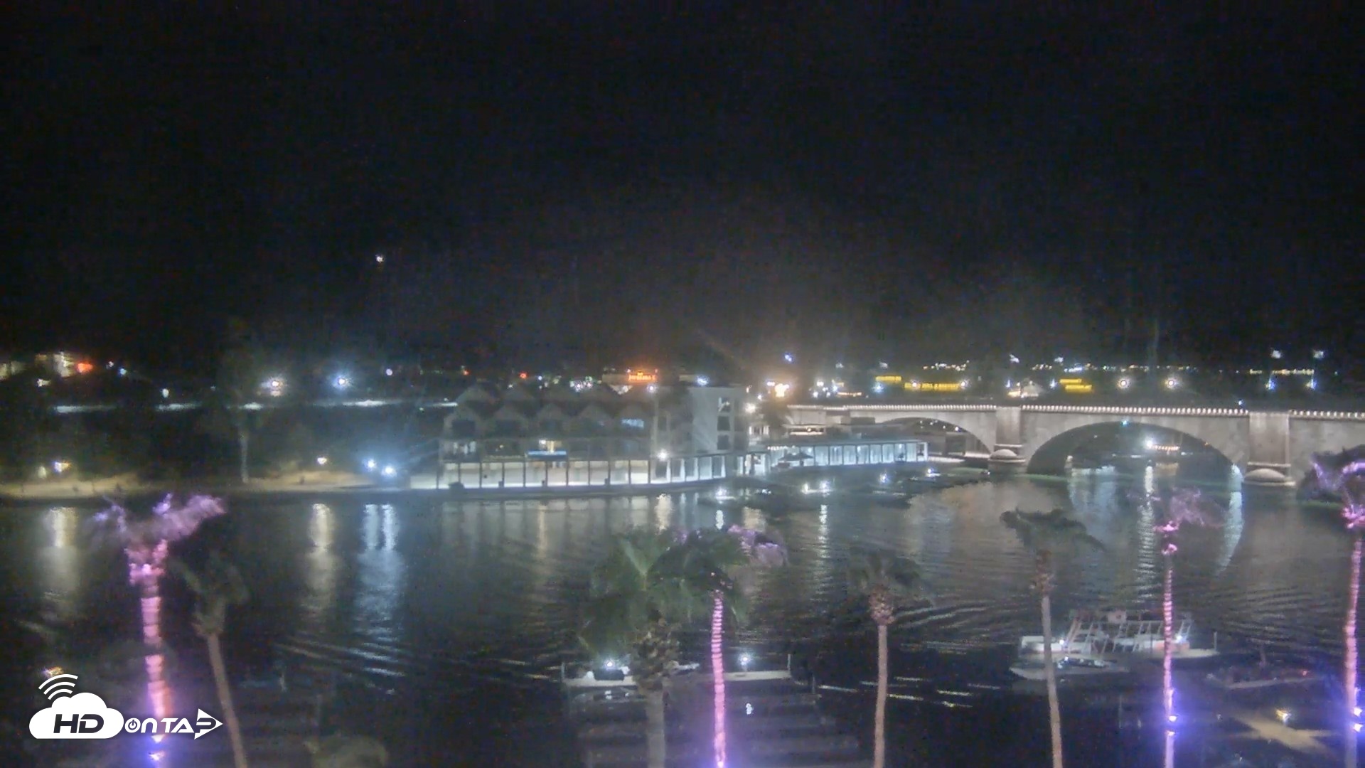Snapshot of Lake Havasu London Bridge Live Webcam taken Sep 3, 2026, 8:12pm MST