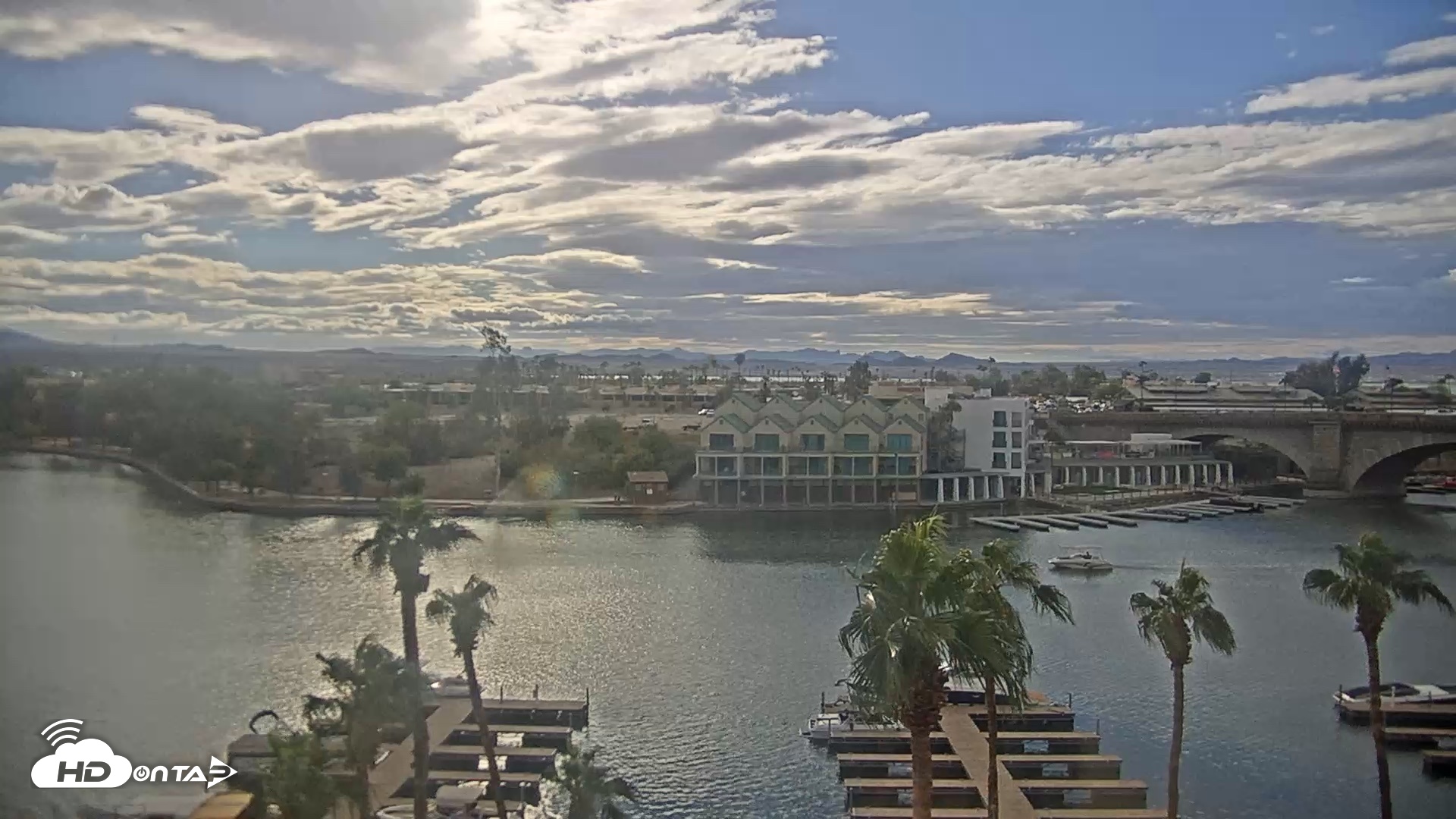 Snapshot of Lake Havasu London Bridge Live Webcam taken Oct 11, 2026, 4:00pm MST