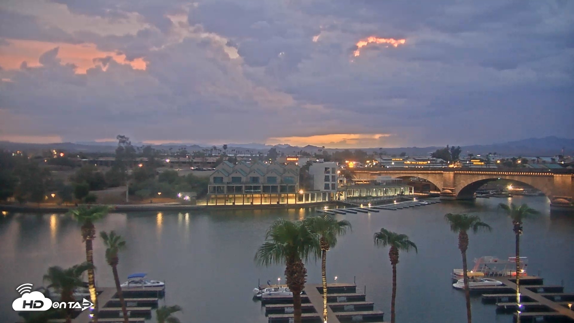 Snapshot of Lake Havasu London Bridge Live Webcam taken Aug 12, 2026, 7:42pm MST