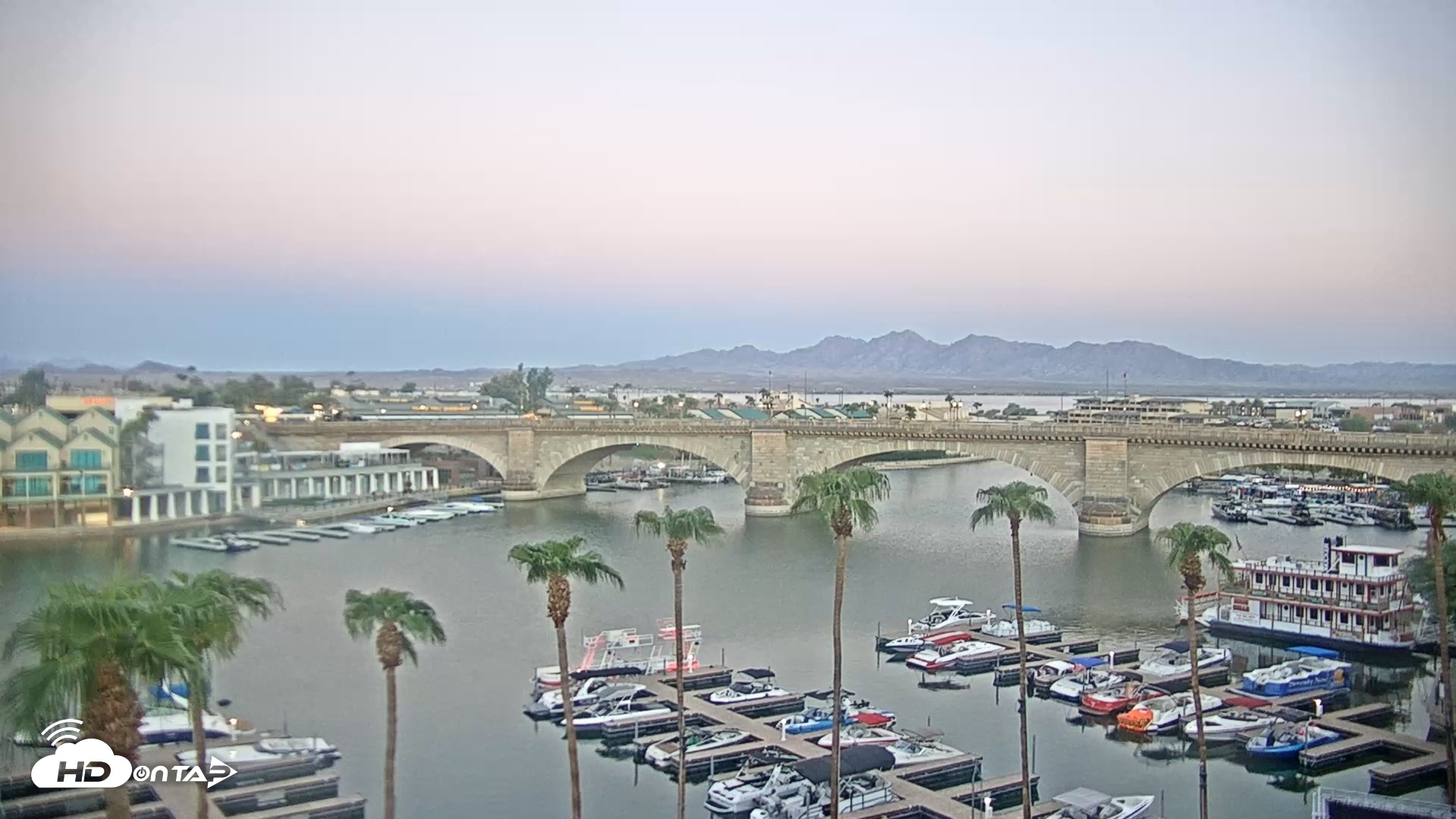 Snapshot of Lake Havasu London Bridge Live Webcam taken Sep 13, 2026, 6:13am MST