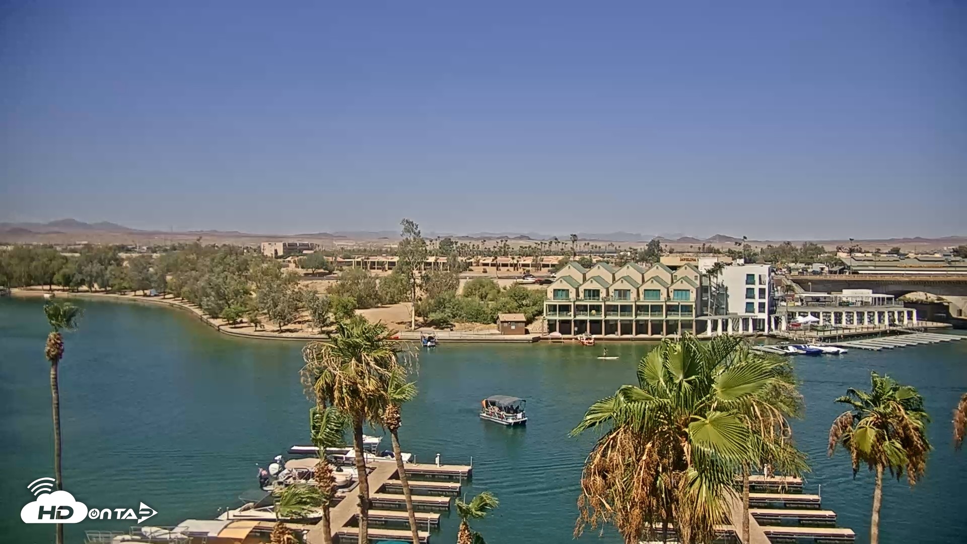 Snapshot of Lake Havasu London Bridge Live Webcam taken Jul 2, 2026, 10:28am MST
