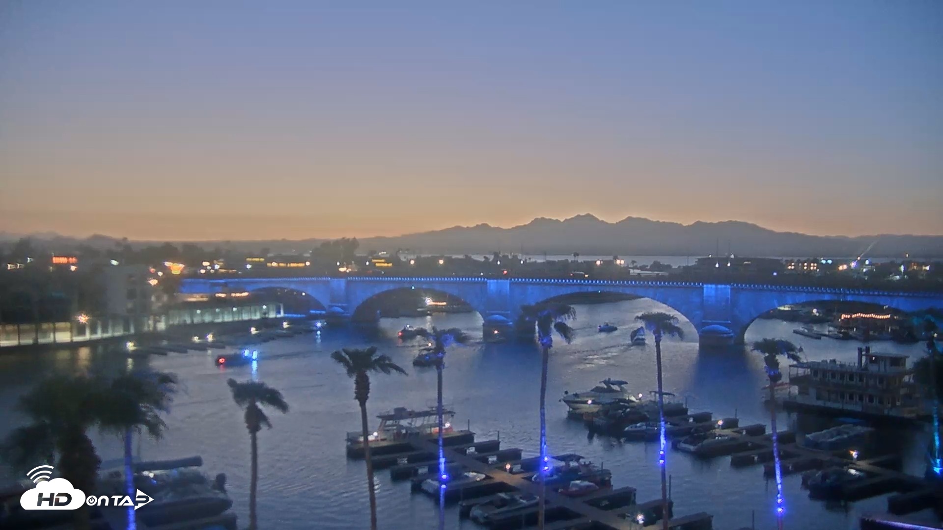 Snapshot of Lake Havasu London Bridge Live Webcam taken Sep 11, 2026, 7:15pm MST