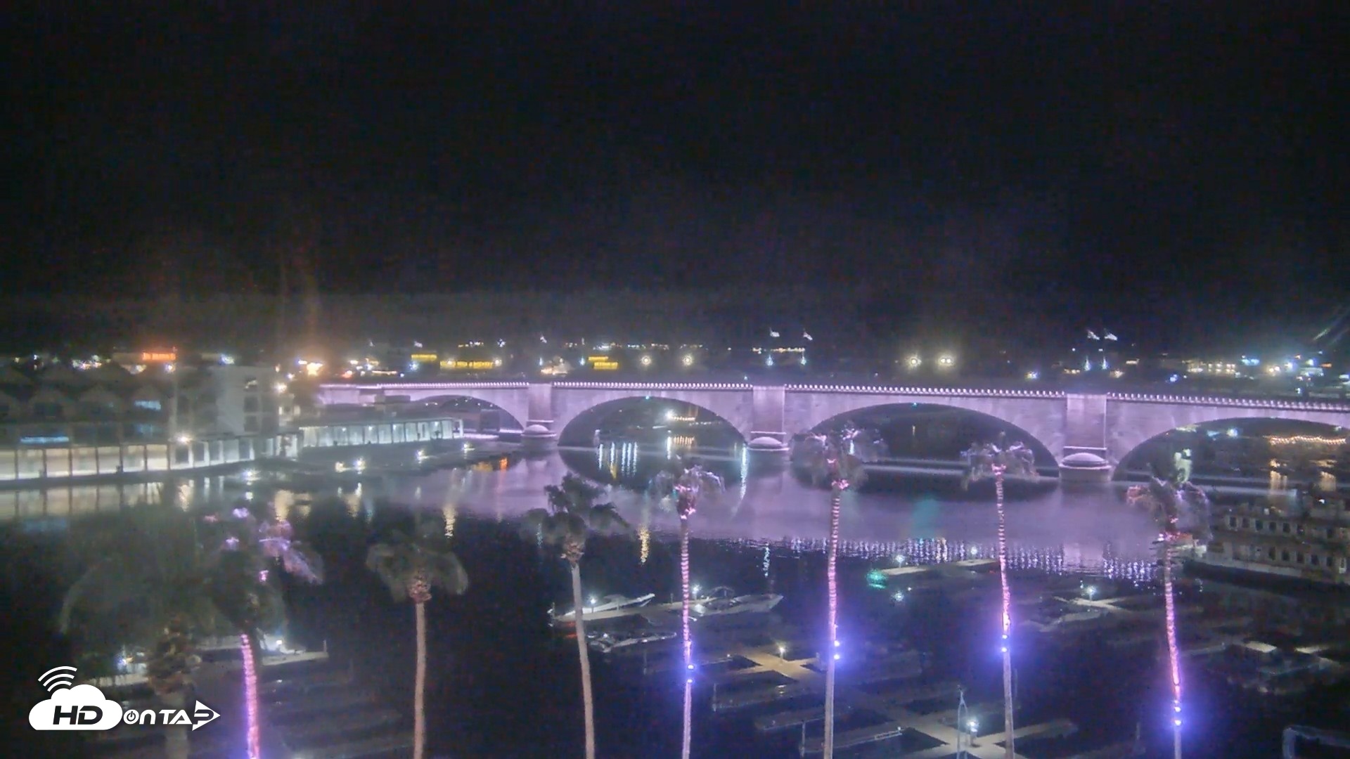 Snapshot of Lake Havasu London Bridge Live Webcam taken Oct 12, 2026, 7:12pm MST