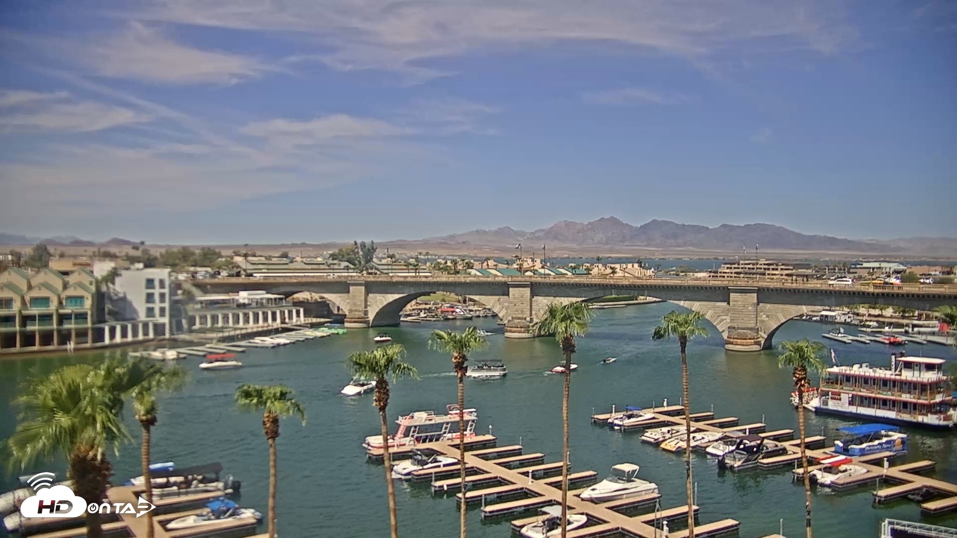Snapshot of Lake Havasu London Bridge Live Webcam taken Aug 15, 2026, 11:14am MST