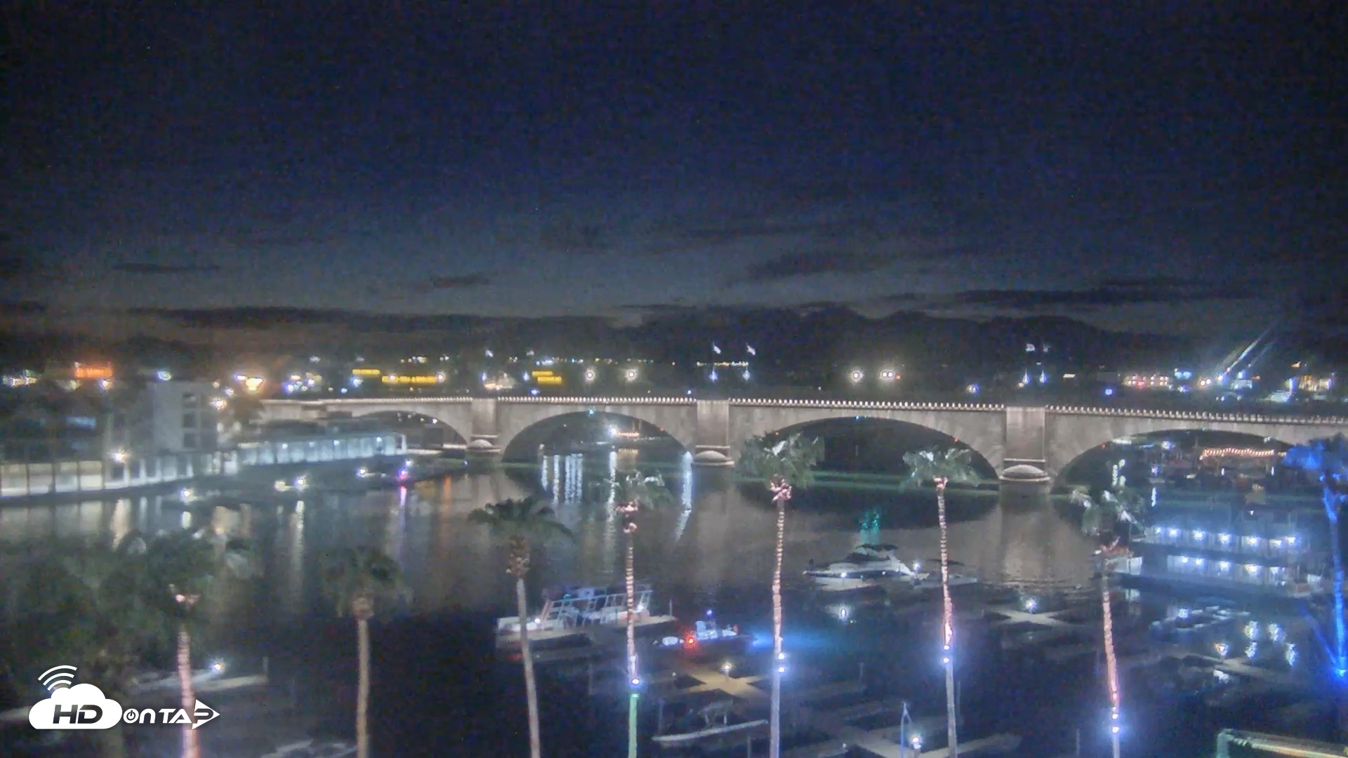 Snapshot of Lake Havasu London Bridge Live Webcam taken Sep 10, 2026, 7:47pm MST