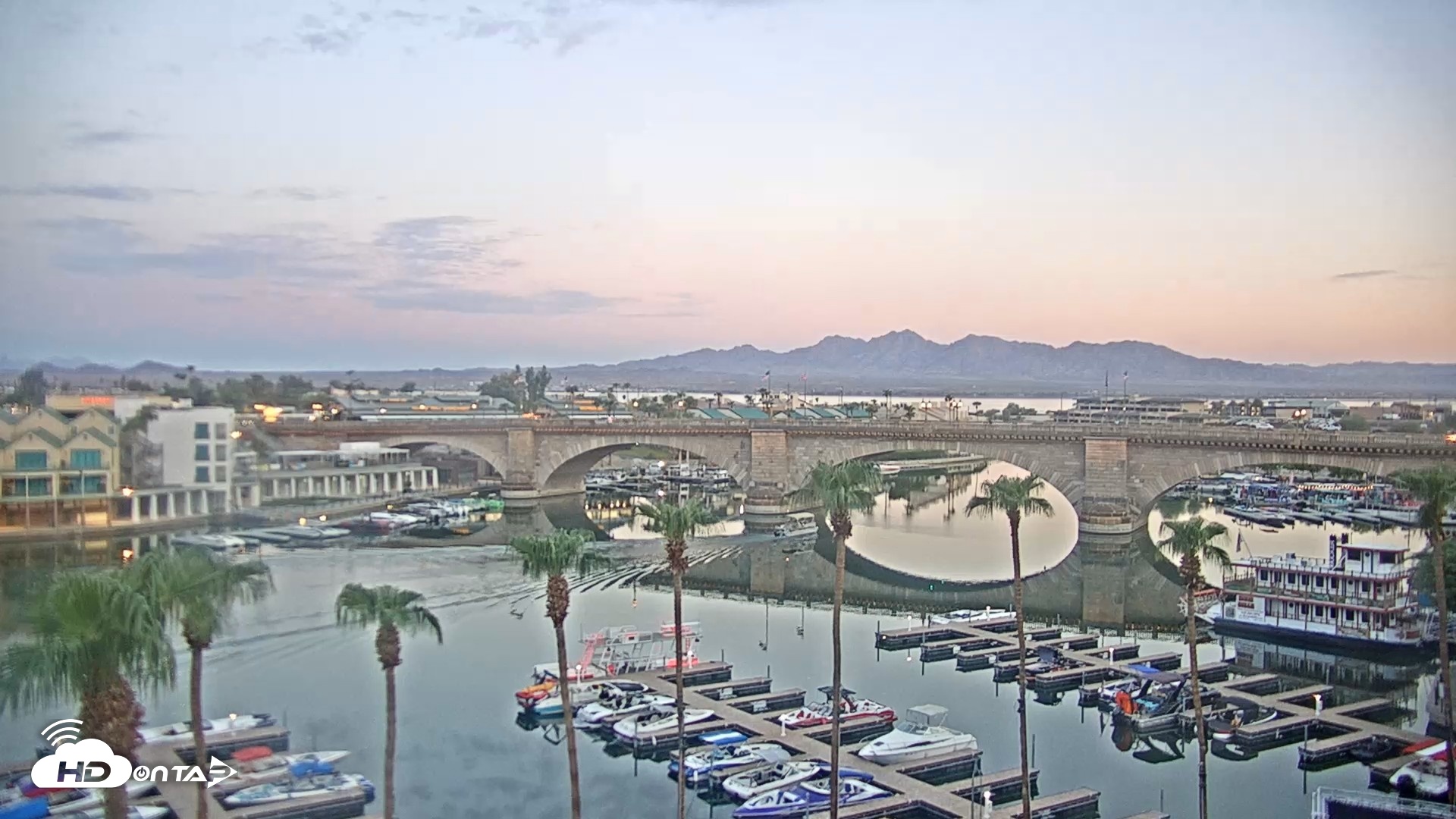 Snapshot of Lake Havasu London Bridge Live Webcam taken Aug 16, 2026, 5:57am MST