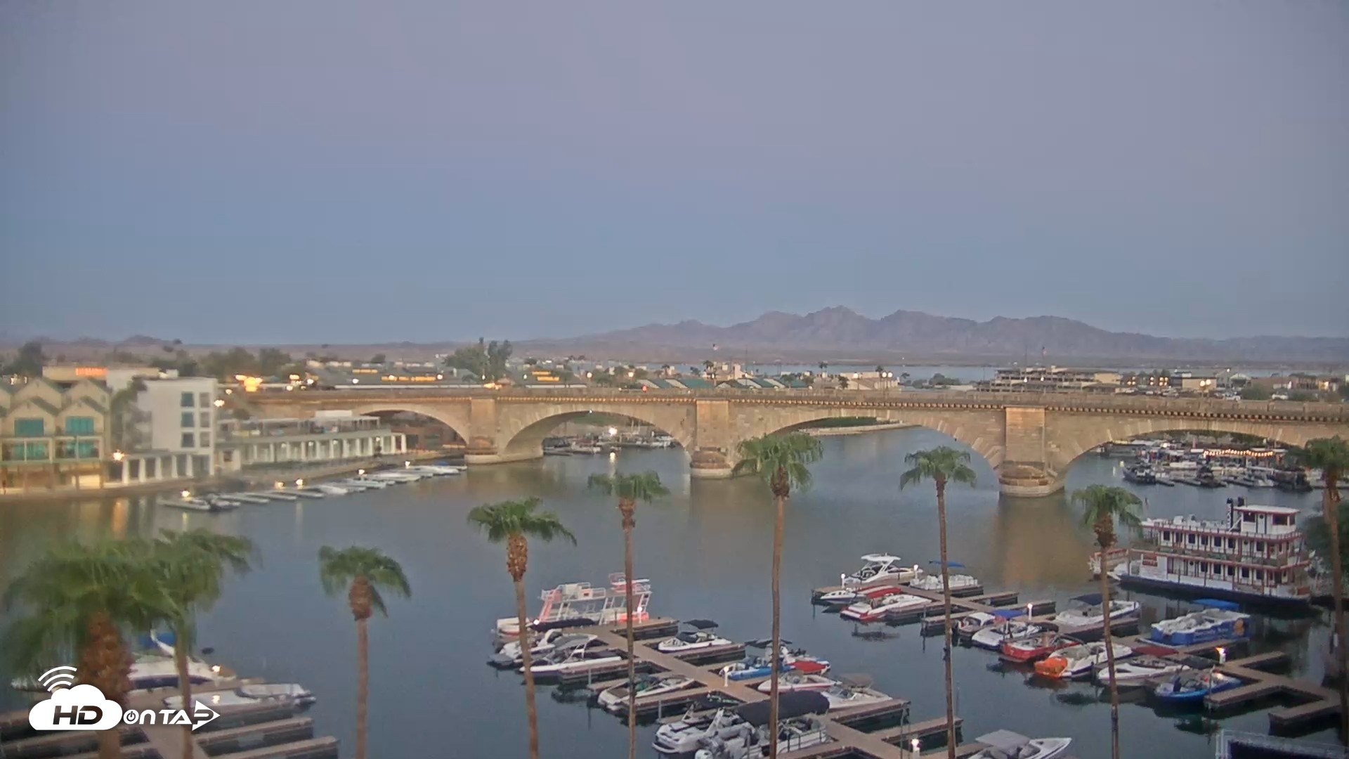 Snapshot of Lake Havasu London Bridge Live Webcam taken Sep 13, 2026, 6:05am MST