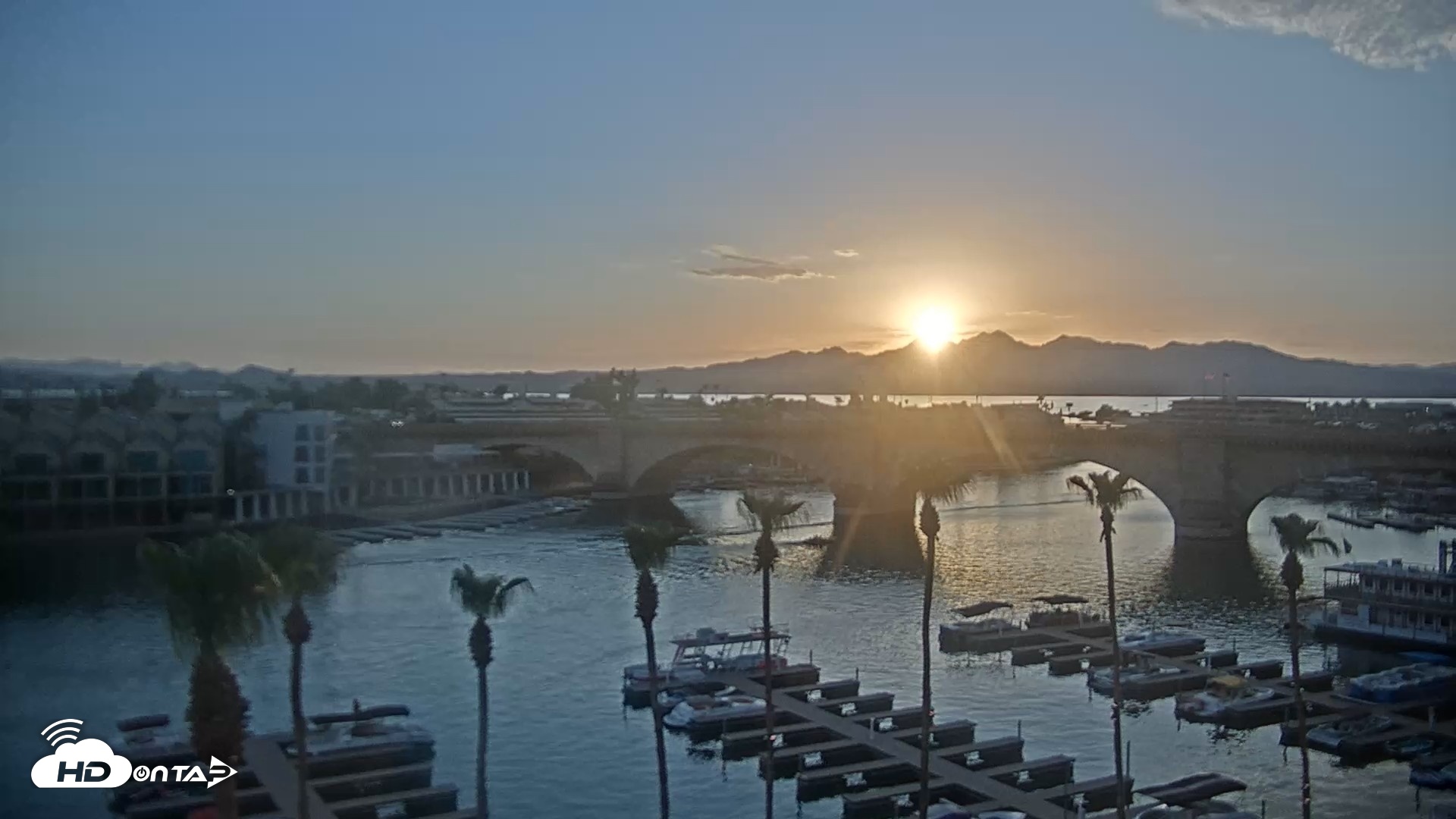 Snapshot of Lake Havasu London Bridge Live Webcam taken Jul 12, 2026, 7:36pm MST
