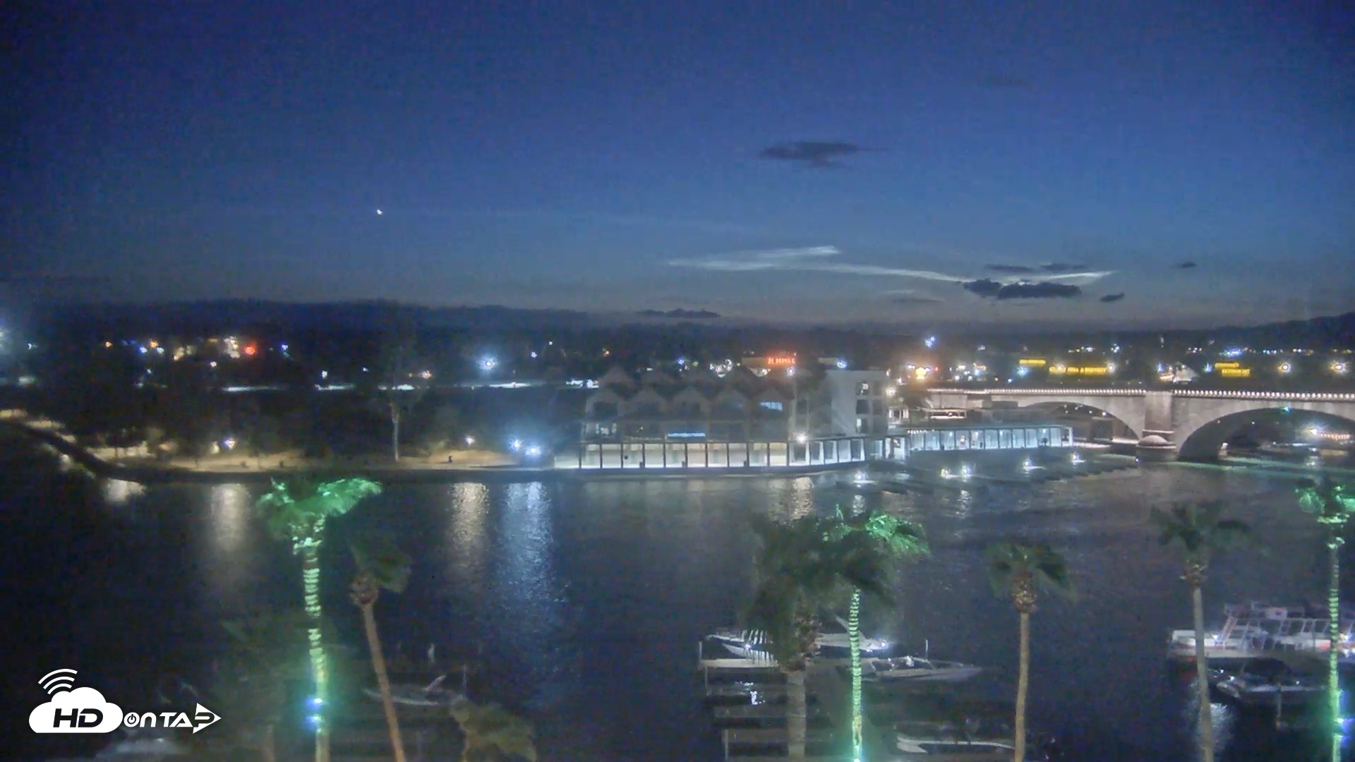 Snapshot of Lake Havasu London Bridge Live Webcam taken Sep 16, 2026, 7:29pm MST