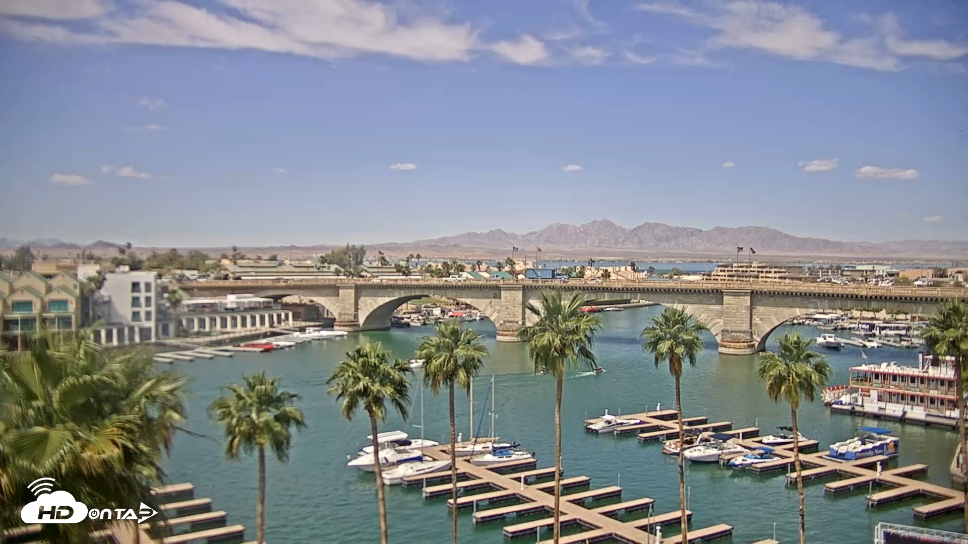 Snapshot of Lake Havasu London Bridge Live Webcam taken Apr 10, 2026, 11:42am MST