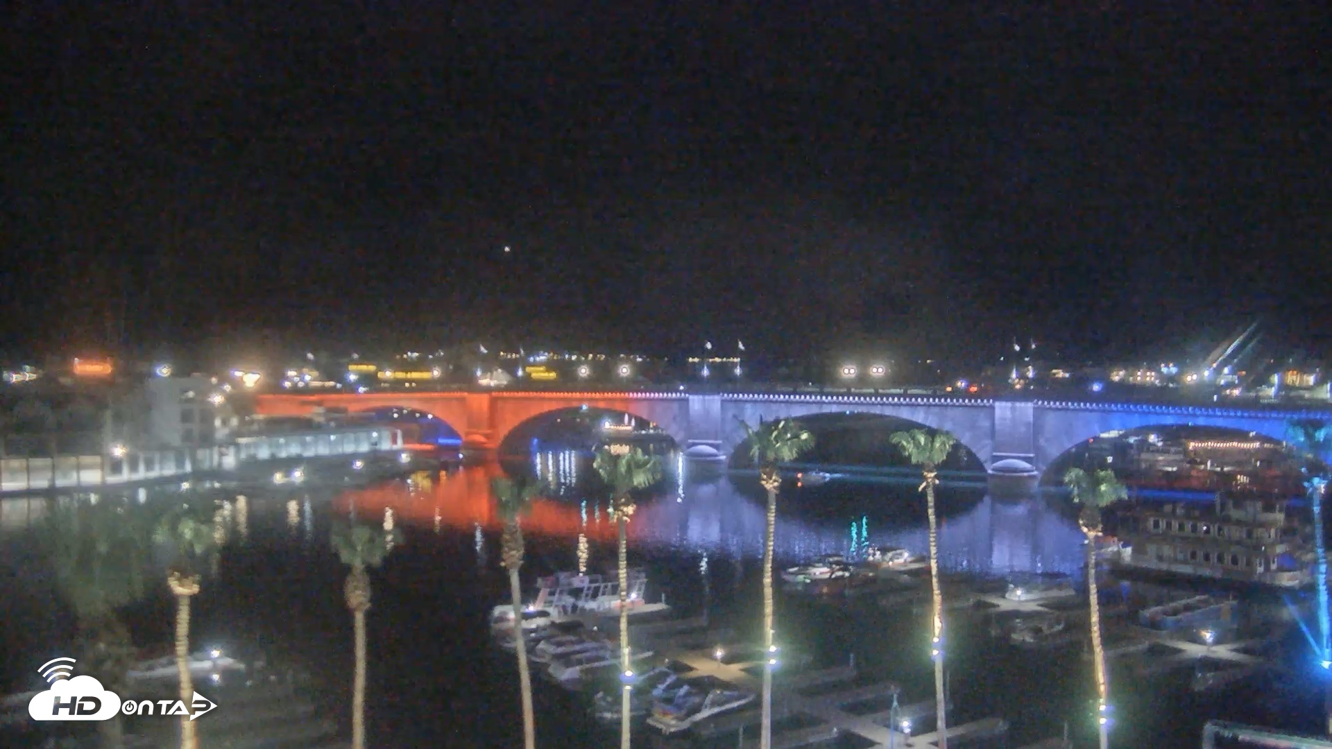 Snapshot of Lake Havasu London Bridge Live Webcam taken Jul 9, 2026, 9:47pm MST