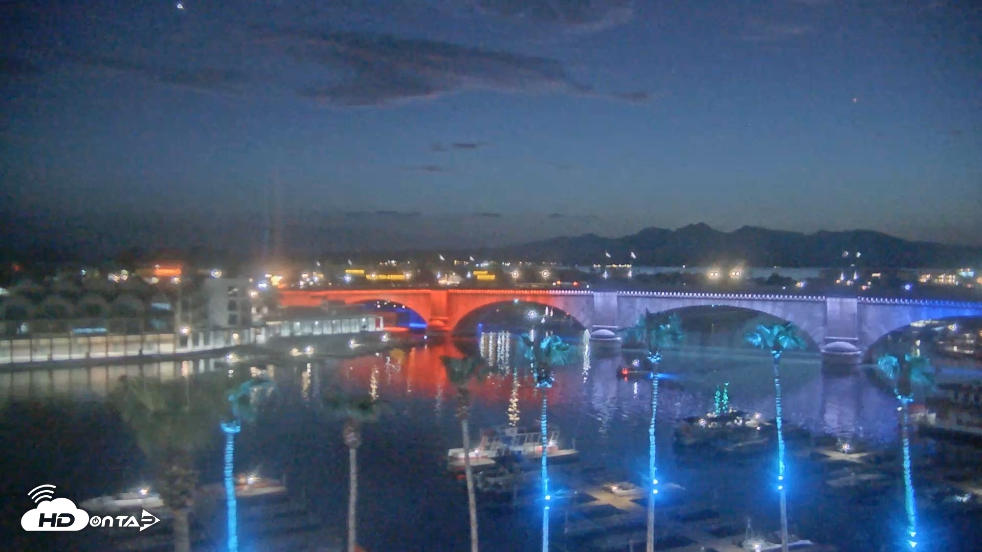Snapshot of Lake Havasu London Bridge Live Webcam taken Jul 28, 2026, 8:31pm MST