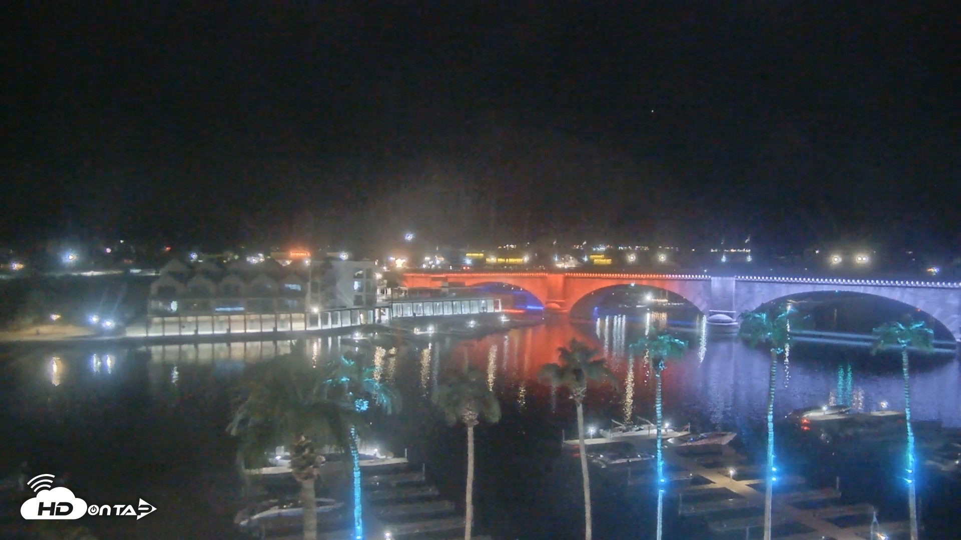 Snapshot of Lake Havasu London Bridge Live Webcam taken Oct 14, 2026, 7:28pm MST