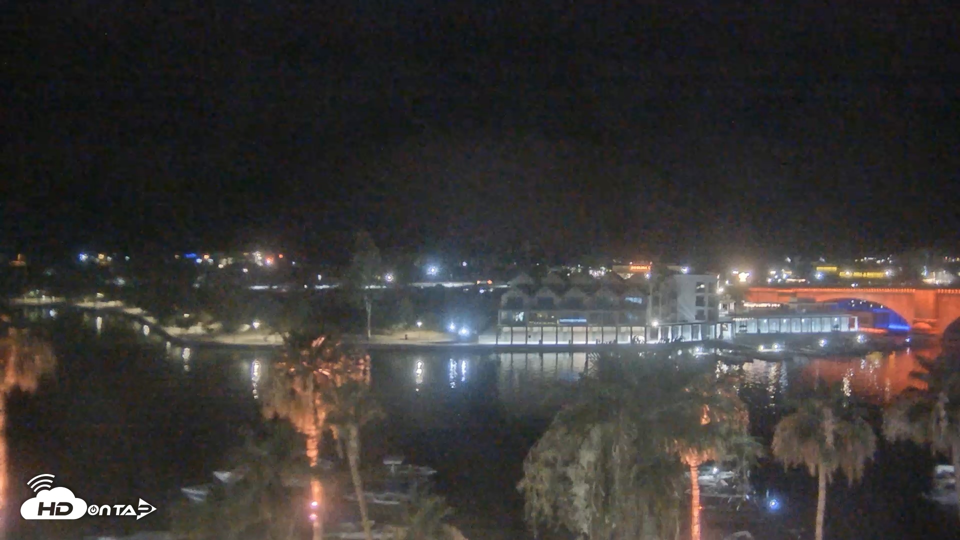 Snapshot of Lake Havasu London Bridge Live Webcam taken Jun 13, 2026, 10:10pm MST