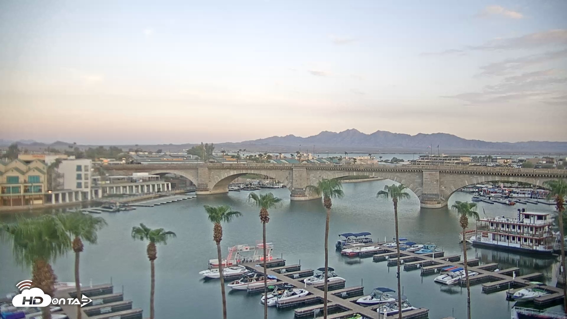 Snapshot of Lake Havasu London Bridge Live Webcam taken Jul 27, 2026, 5:53am MST