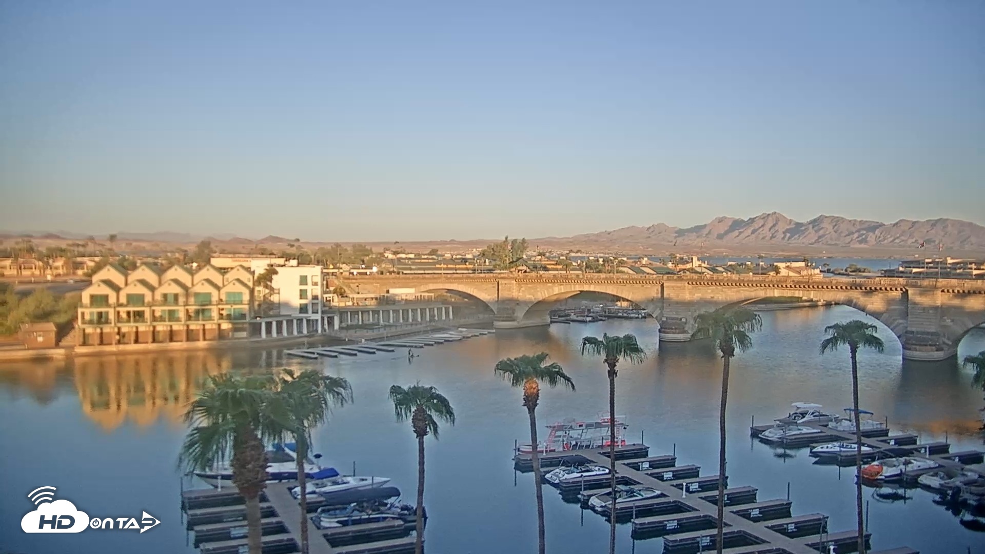 Snapshot of Lake Havasu London Bridge Live Webcam taken Sep 16, 2026, 6:42am MST