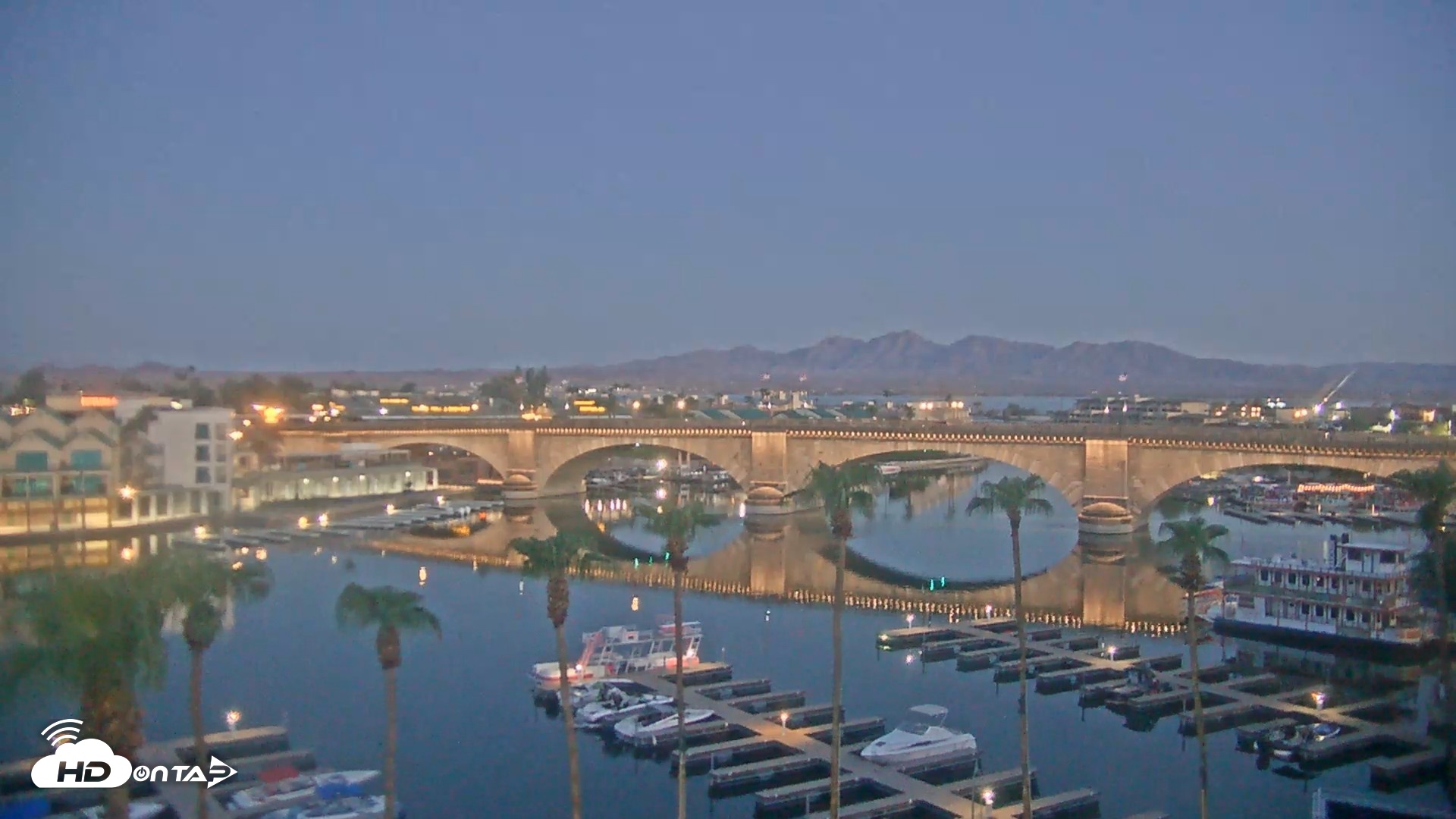 Snapshot of Lake Havasu London Bridge Live Webcam taken Aug 17, 2026, 5:37am MST