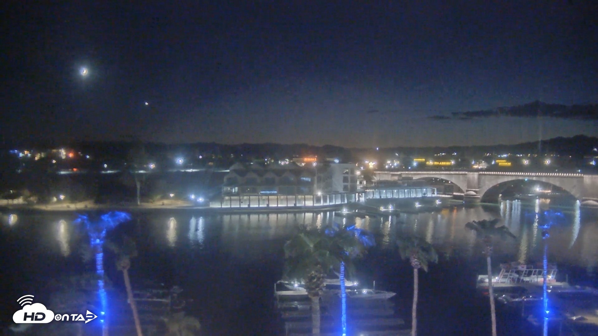 Snapshot of Lake Havasu London Bridge Live Webcam taken Sep 14, 2026, 7:41pm MST