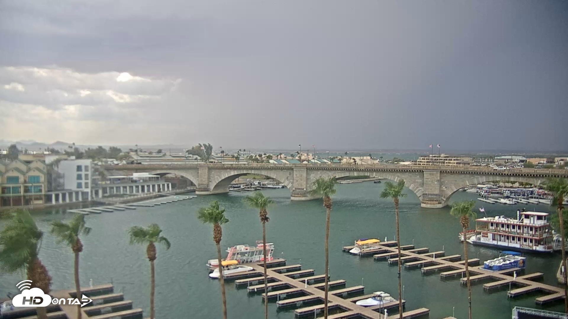 Snapshot of Lake Havasu London Bridge Live Webcam taken Aug 12, 2026, 3:43pm MST
