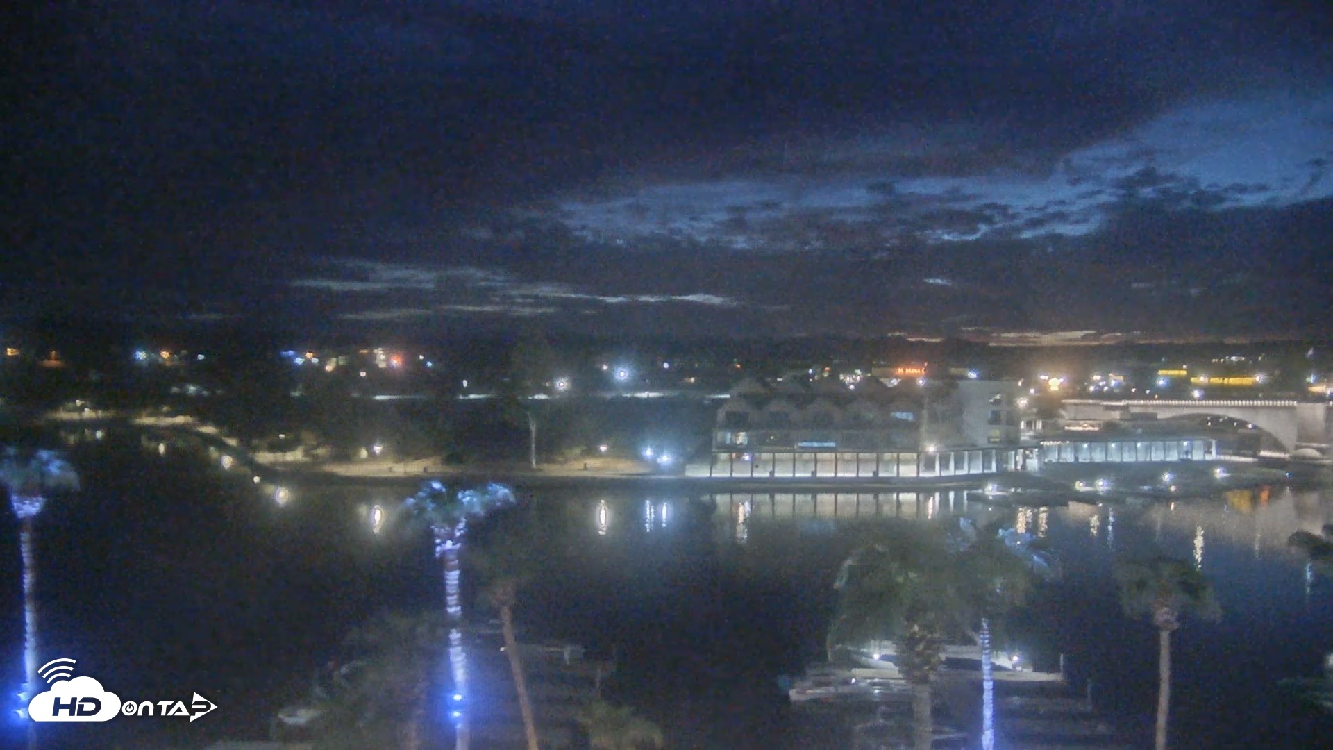 Snapshot of Lake Havasu London Bridge Live Webcam taken Sep 20, 2026, 7:22pm MST