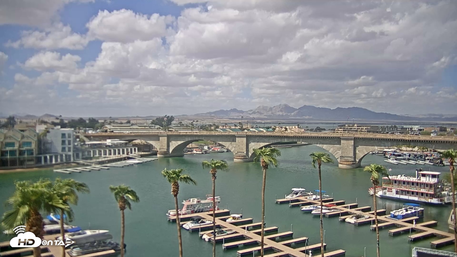 Snapshot of Lake Havasu London Bridge Live Webcam taken Sep 15, 2026, 12:18pm MST