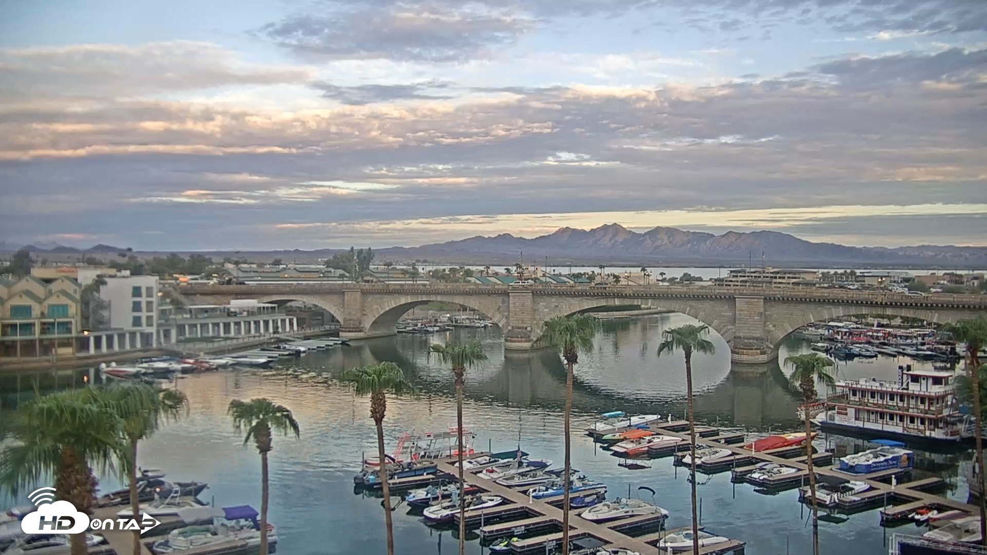 Snapshot of Lake Havasu London Bridge Live Webcam taken Sep 7, 2026, 6:29am MST