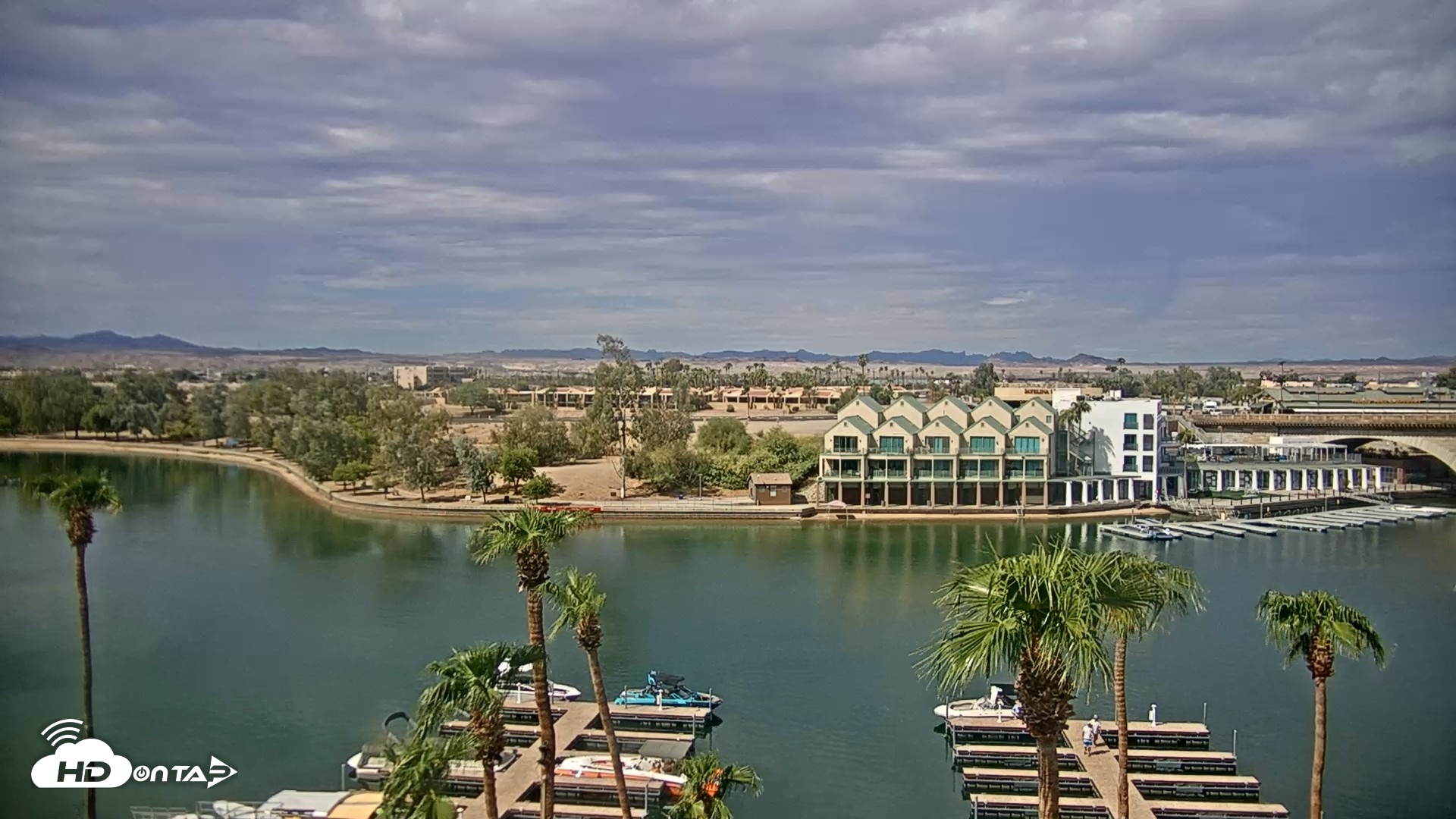 Snapshot of Lake Havasu London Bridge Live Webcam taken Sep 9, 2026, 10:28am MST