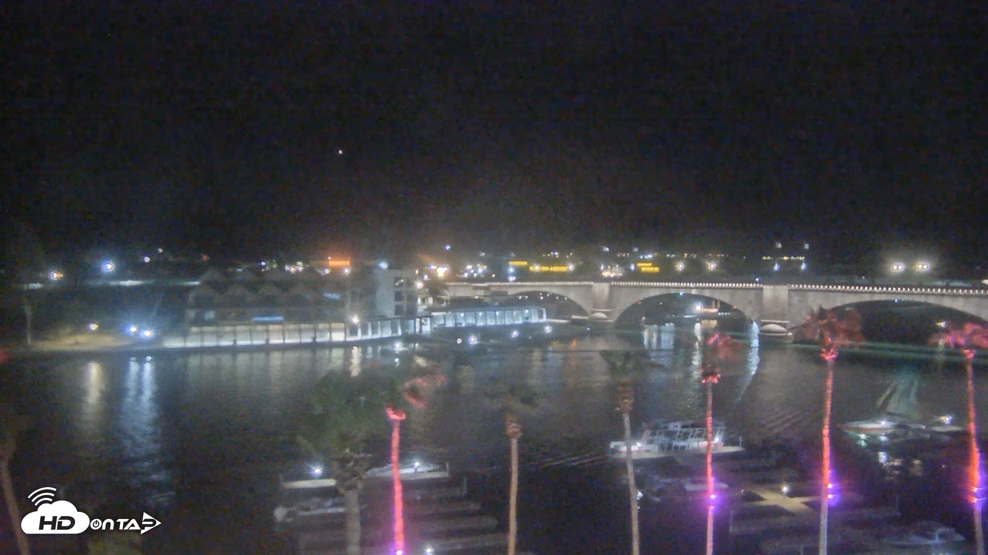Snapshot of Lake Havasu London Bridge Live Webcam taken Aug 9, 2026, 8:56pm MST