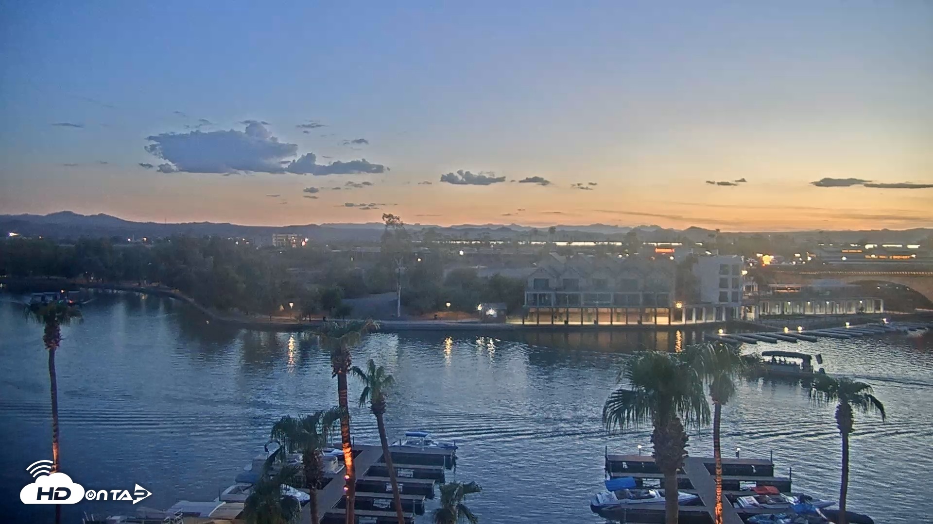 Snapshot of Lake Havasu London Bridge Live Webcam taken Aug 16, 2026, 7:41pm MST