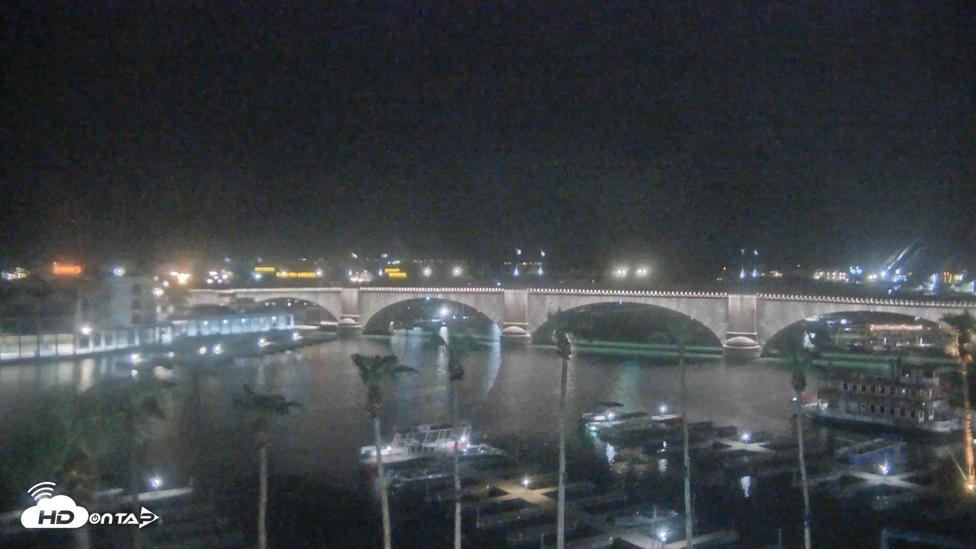 Snapshot of Lake Havasu London Bridge Live Webcam taken Aug 11, 2026, 12:40am MST
