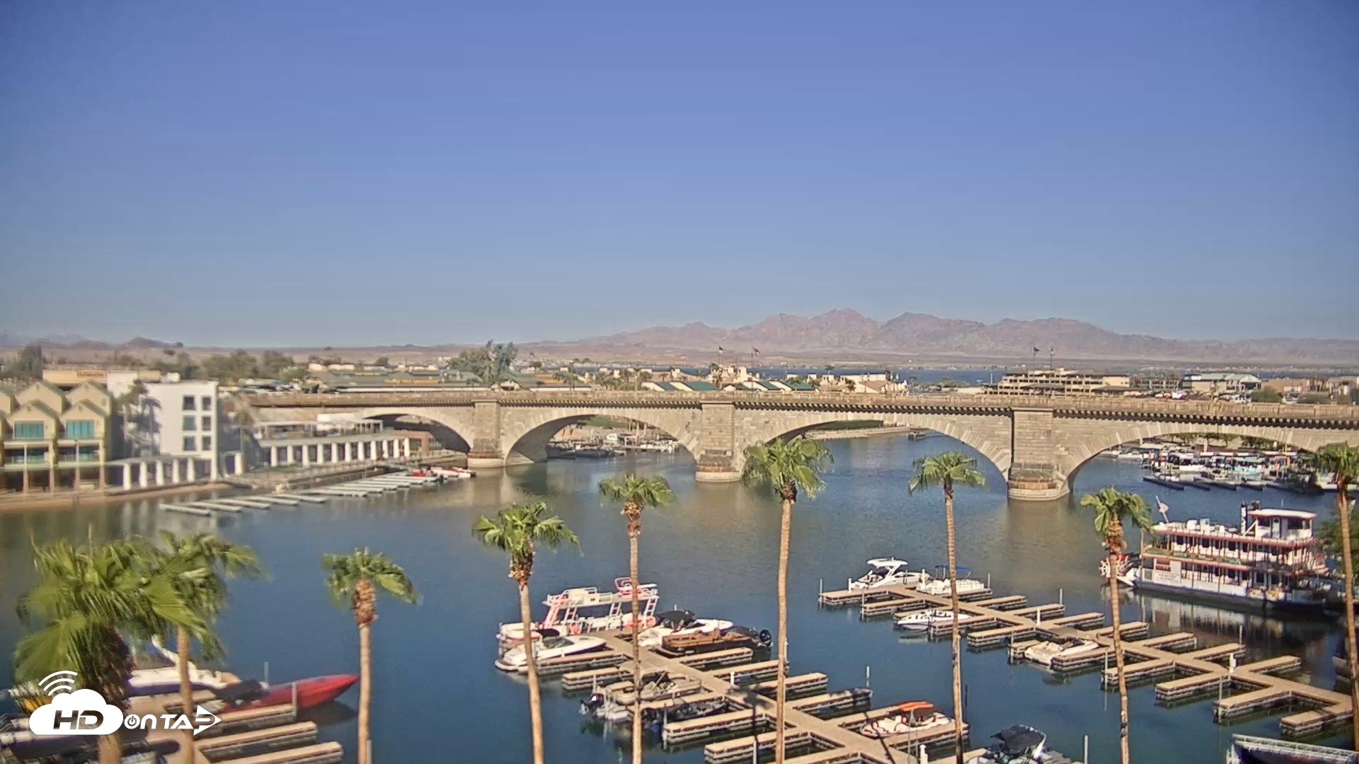Snapshot of Lake Havasu London Bridge Live Webcam taken Sep 18, 2026, 8:58am MST