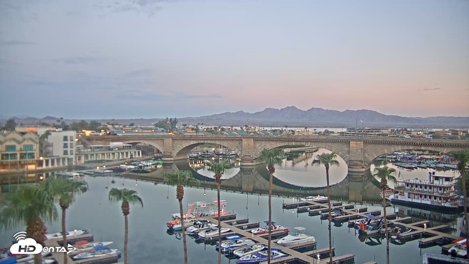 Snapshot of Lake Havasu London Bridge Live Webcam taken Aug 16, 2026, 5:53am MST