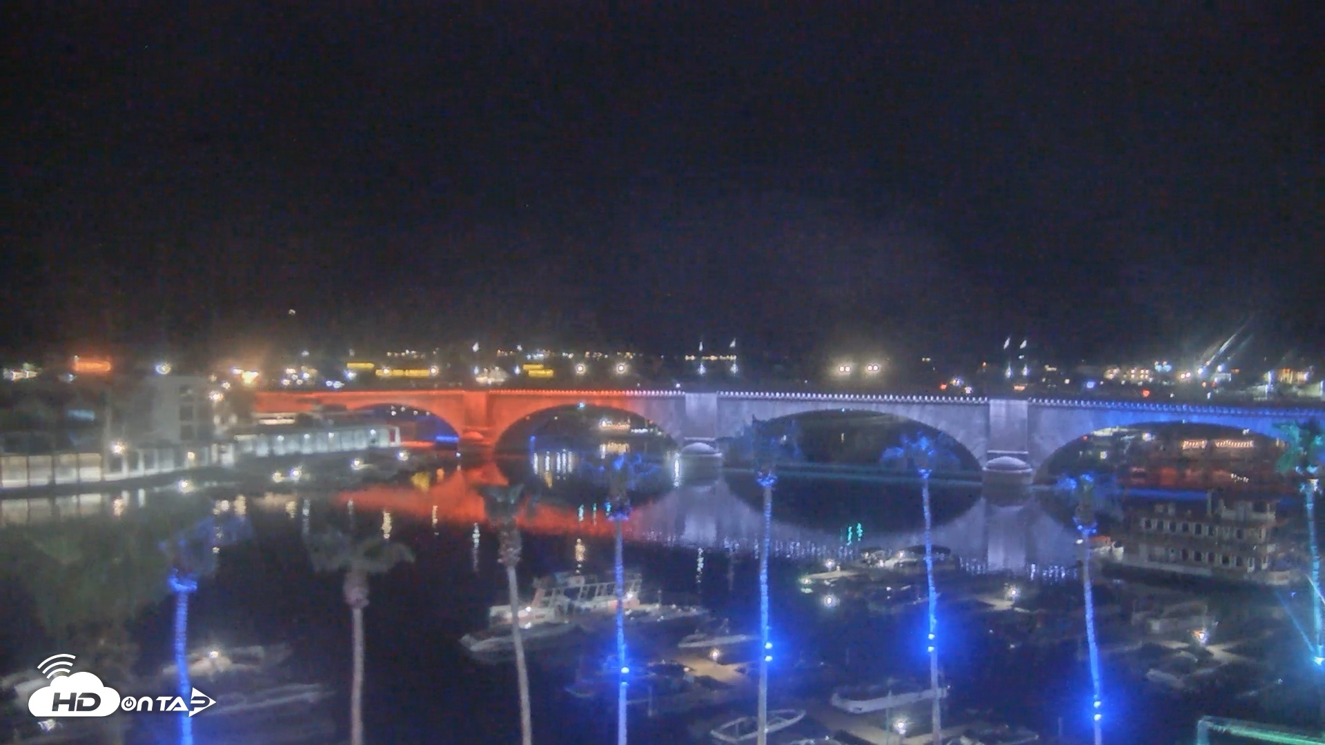 Snapshot of Lake Havasu London Bridge Live Webcam taken Jul 31, 2026, 9:35pm MST
