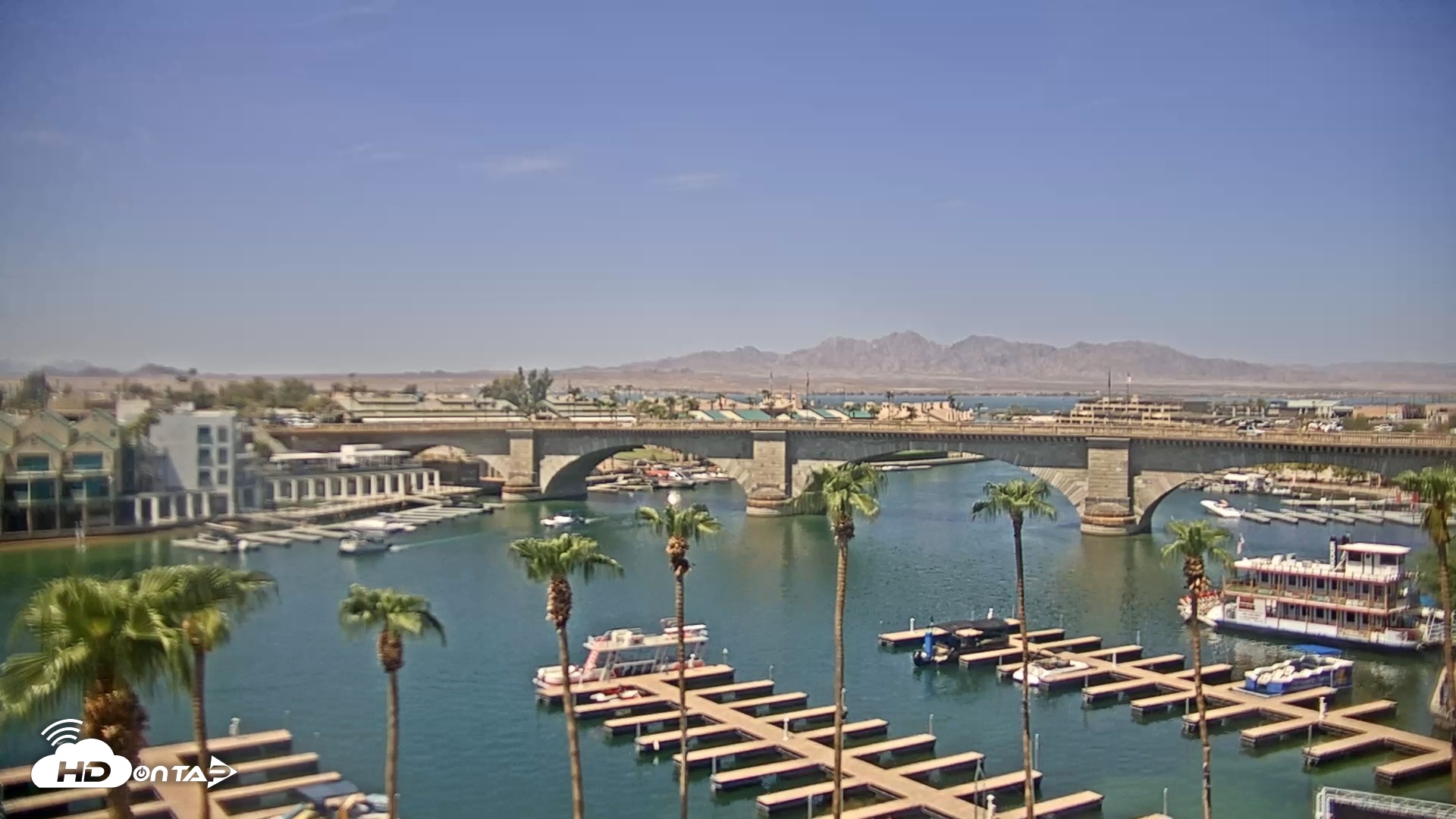 Snapshot of Lake Havasu London Bridge Live Webcam taken Aug 22, 2026, 12:10pm MST