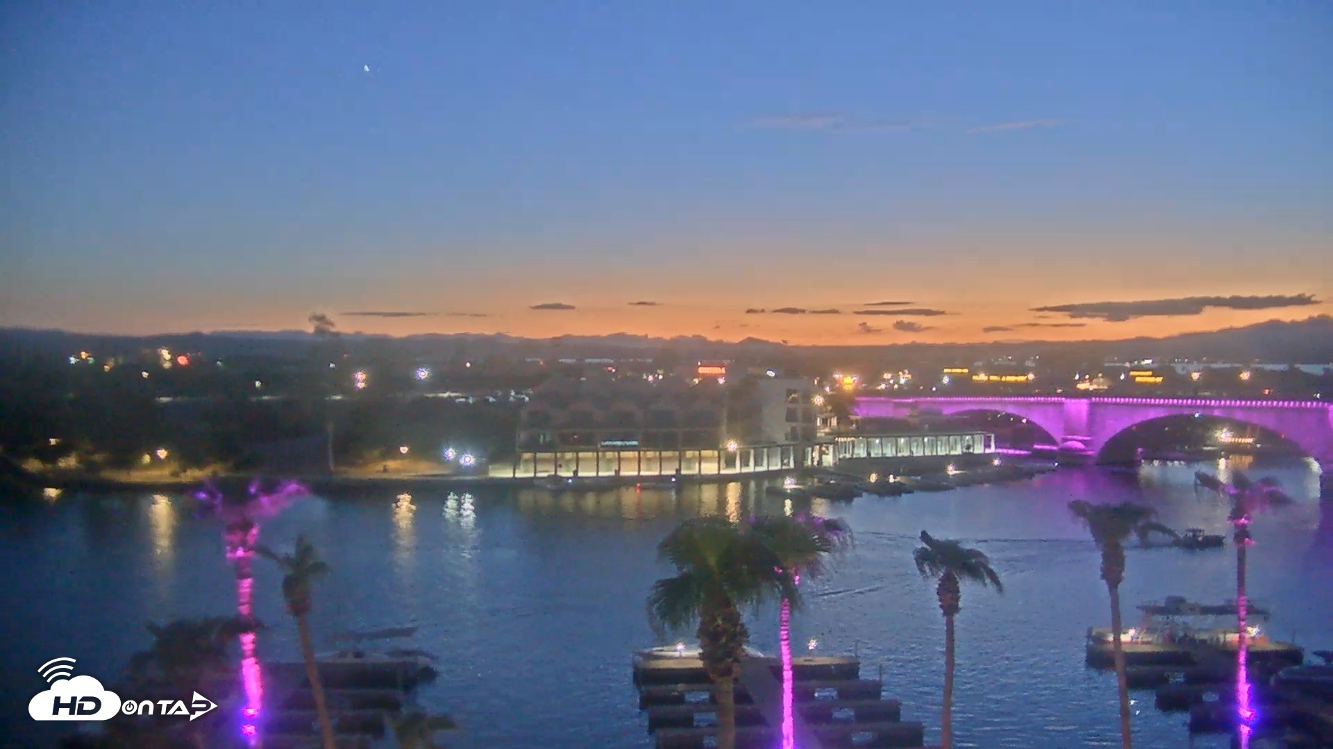 Snapshot of Lake Havasu London Bridge Live Webcam taken Aug 29, 2026, 7:38pm MST