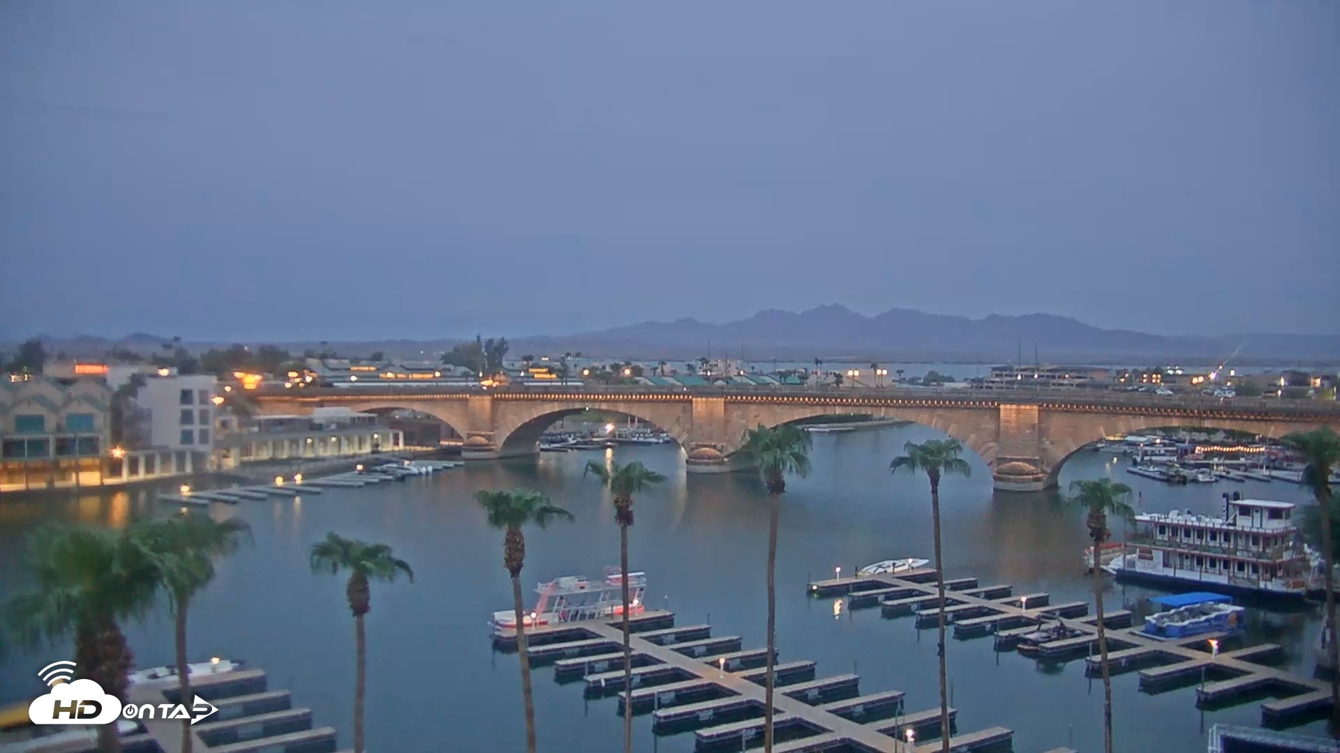 Snapshot of Lake Havasu London Bridge Live Webcam taken Aug 14, 2026, 5:49am MST