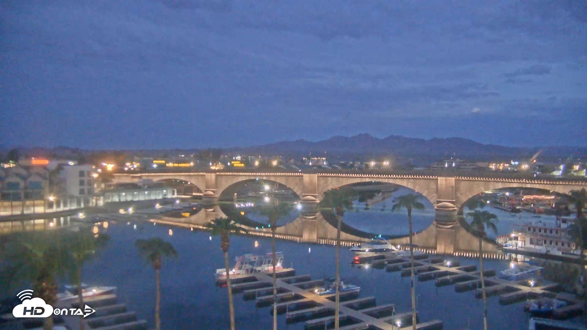 Snapshot of Lake Havasu London Bridge Live Webcam taken Sep 10, 2026, 5:53am MST