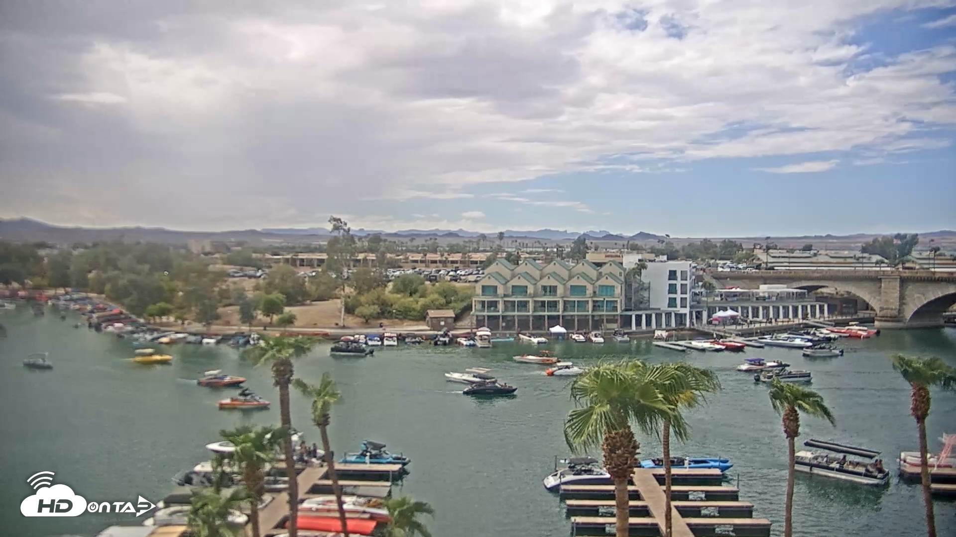 Snapshot of Lake Havasu London Bridge Live Webcam taken Sep 5, 2026, 1:32pm MST