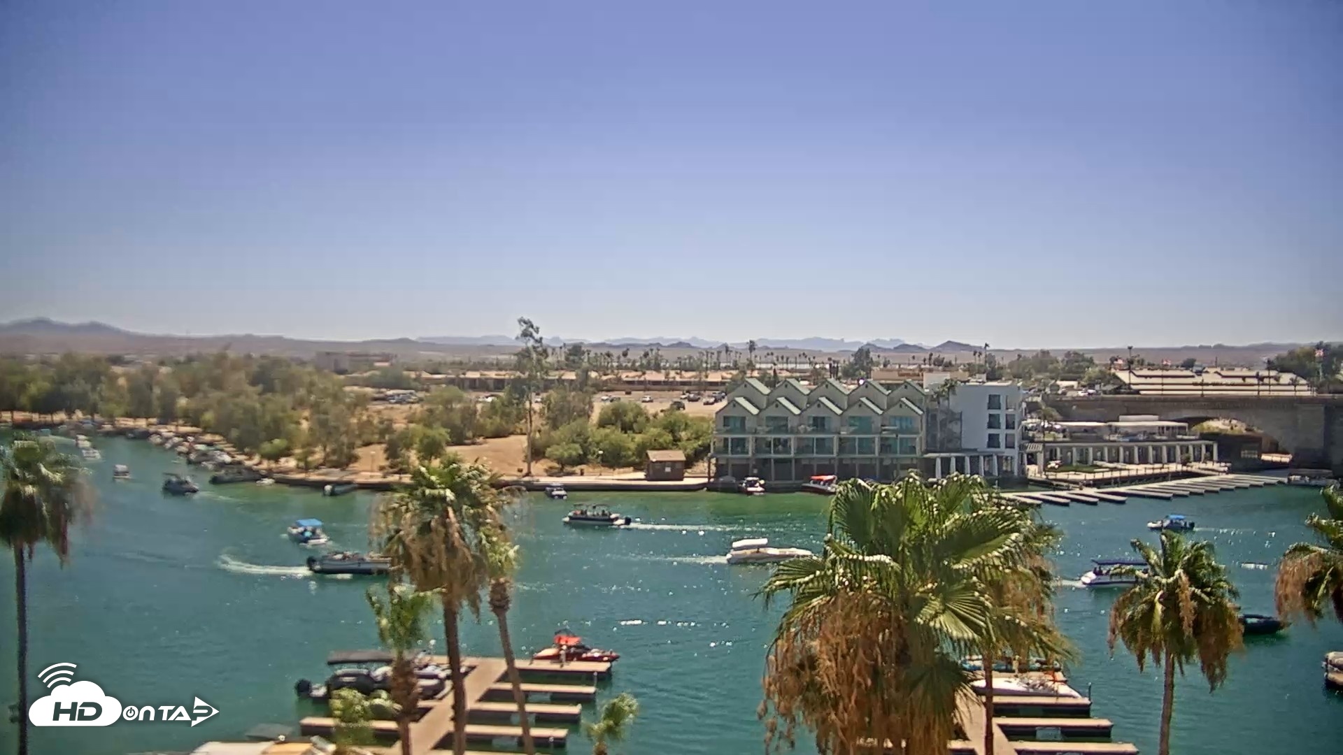 Snapshot of Lake Havasu London Bridge Live Webcam taken Jun 27, 2026, 3:01pm MST