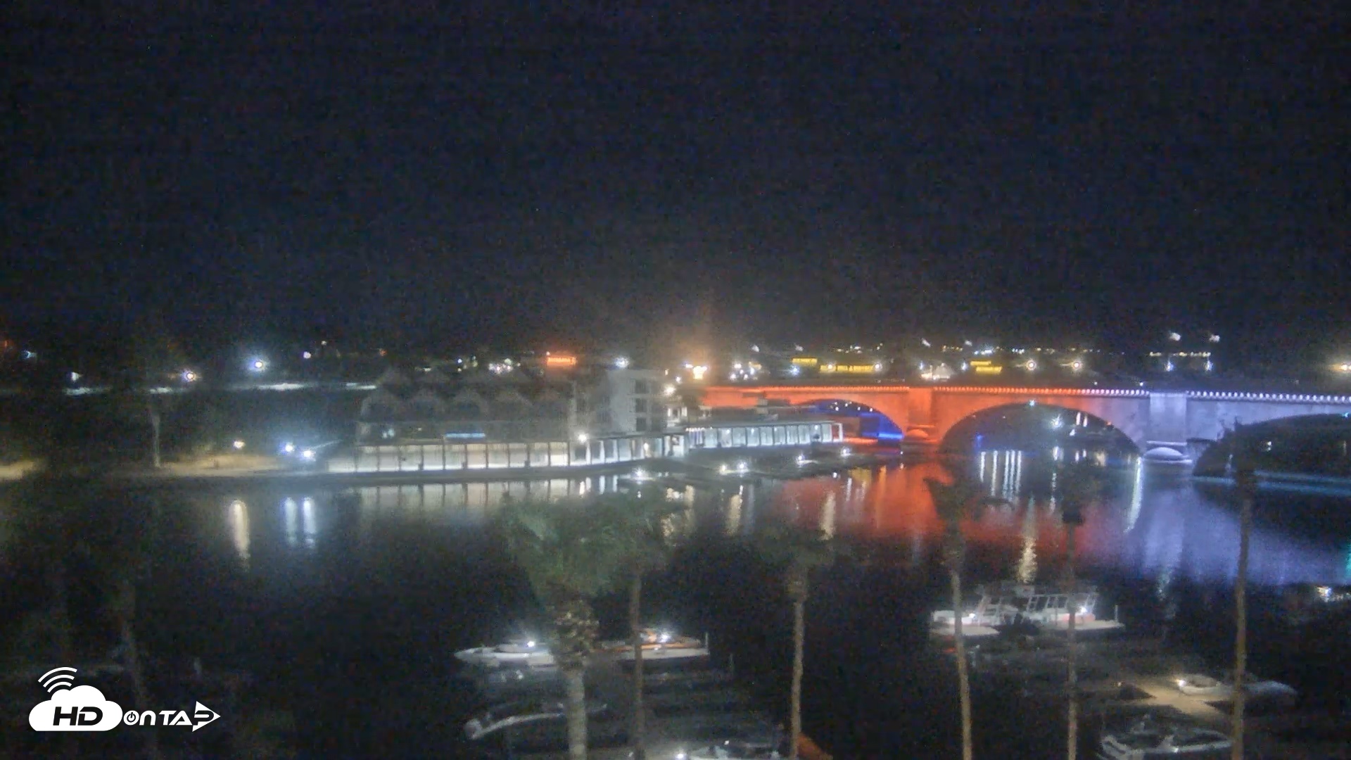 Snapshot of Lake Havasu London Bridge Live Webcam taken Jul 29, 2026, 12:05am MST