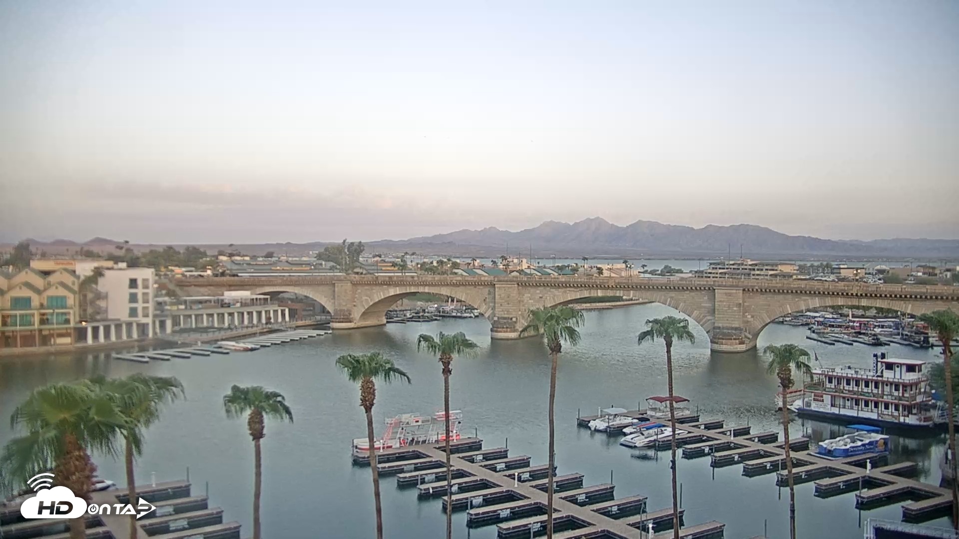 Snapshot of Lake Havasu London Bridge Live Webcam taken Sep 1, 2026, 6:21am MST