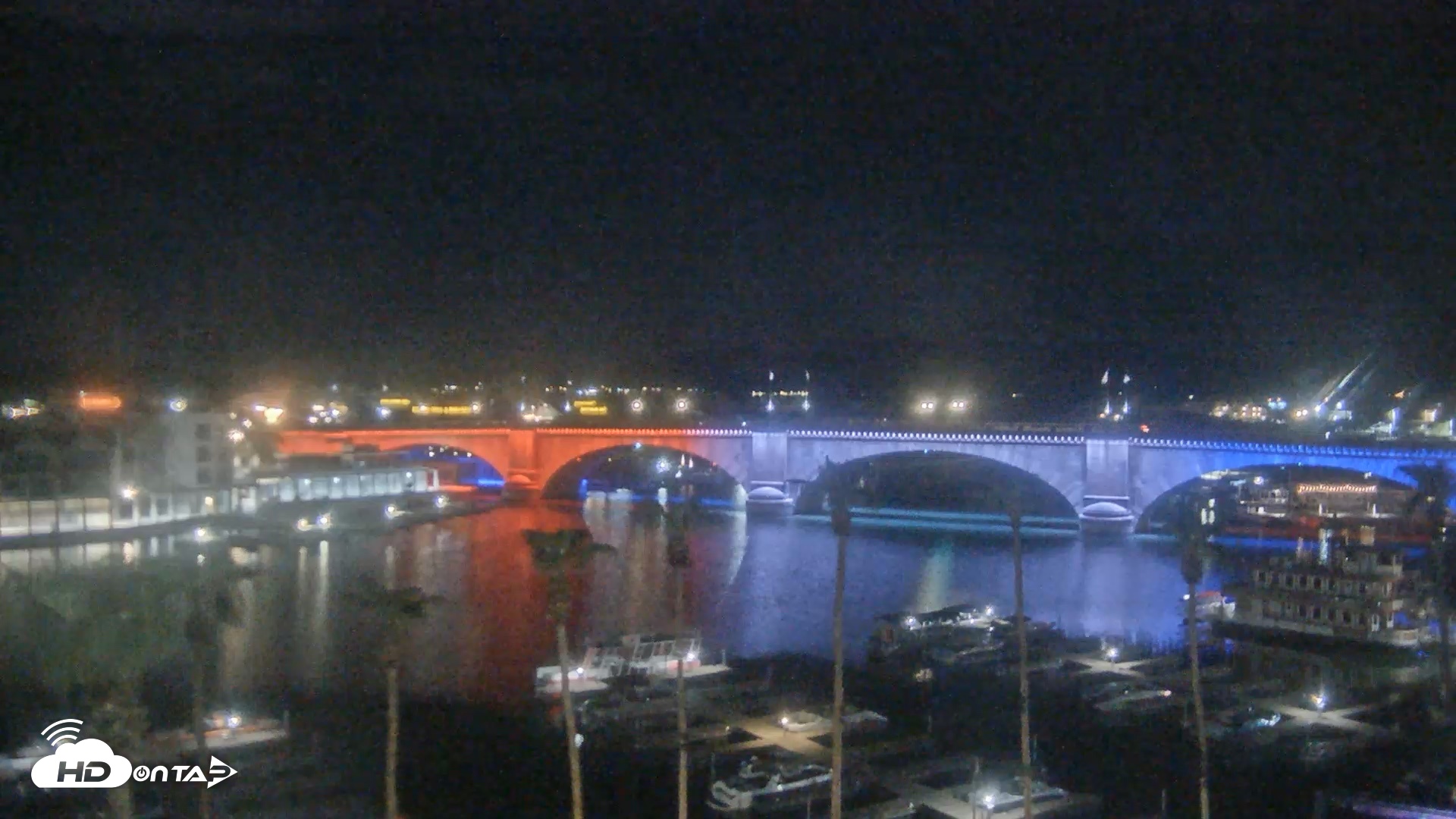 Snapshot of Lake Havasu London Bridge Live Webcam taken Jul 29, 2026, 4:21am MST