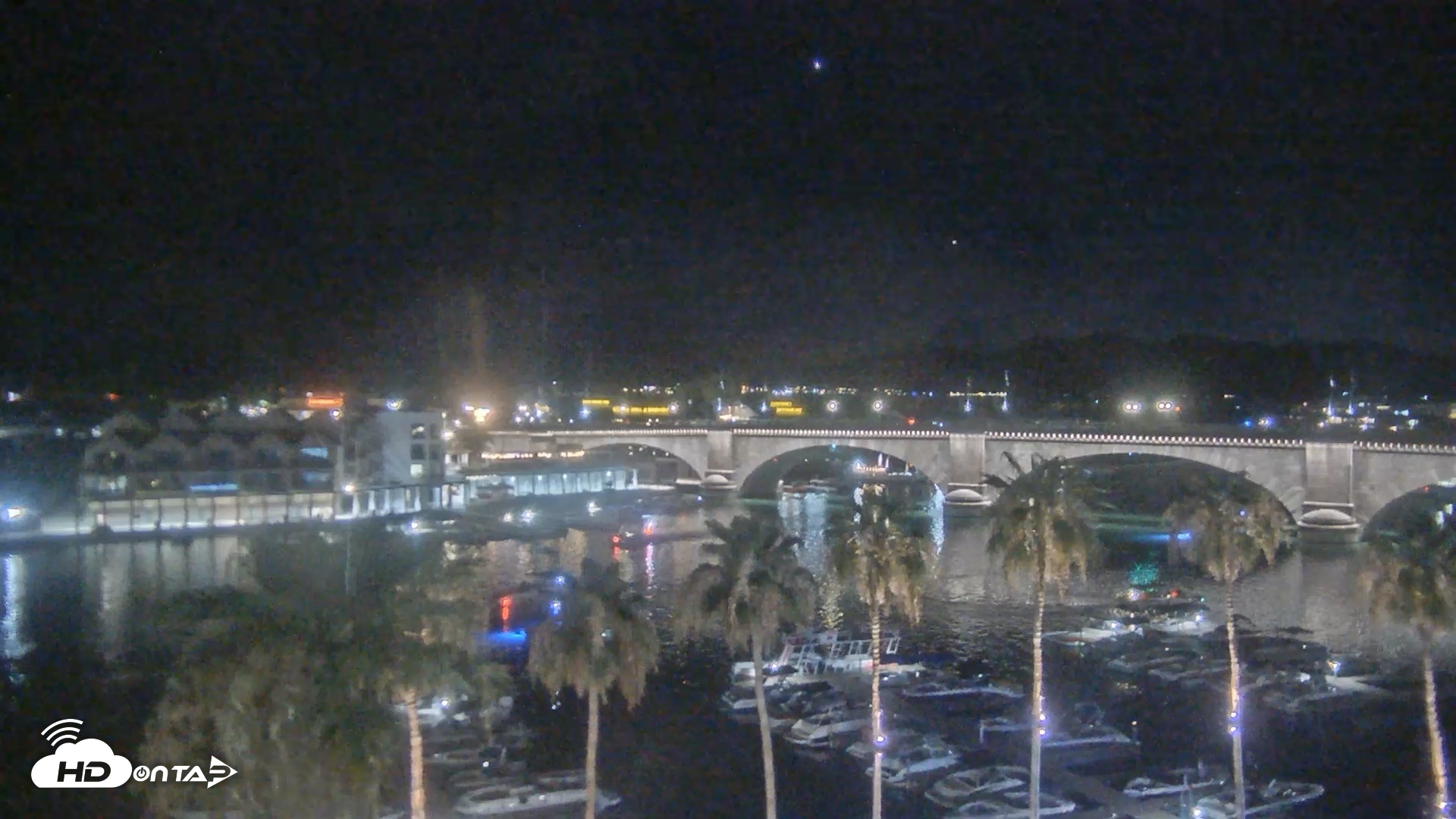 Snapshot of Lake Havasu London Bridge Live Webcam taken Jun 19, 2026, 9:11pm MST