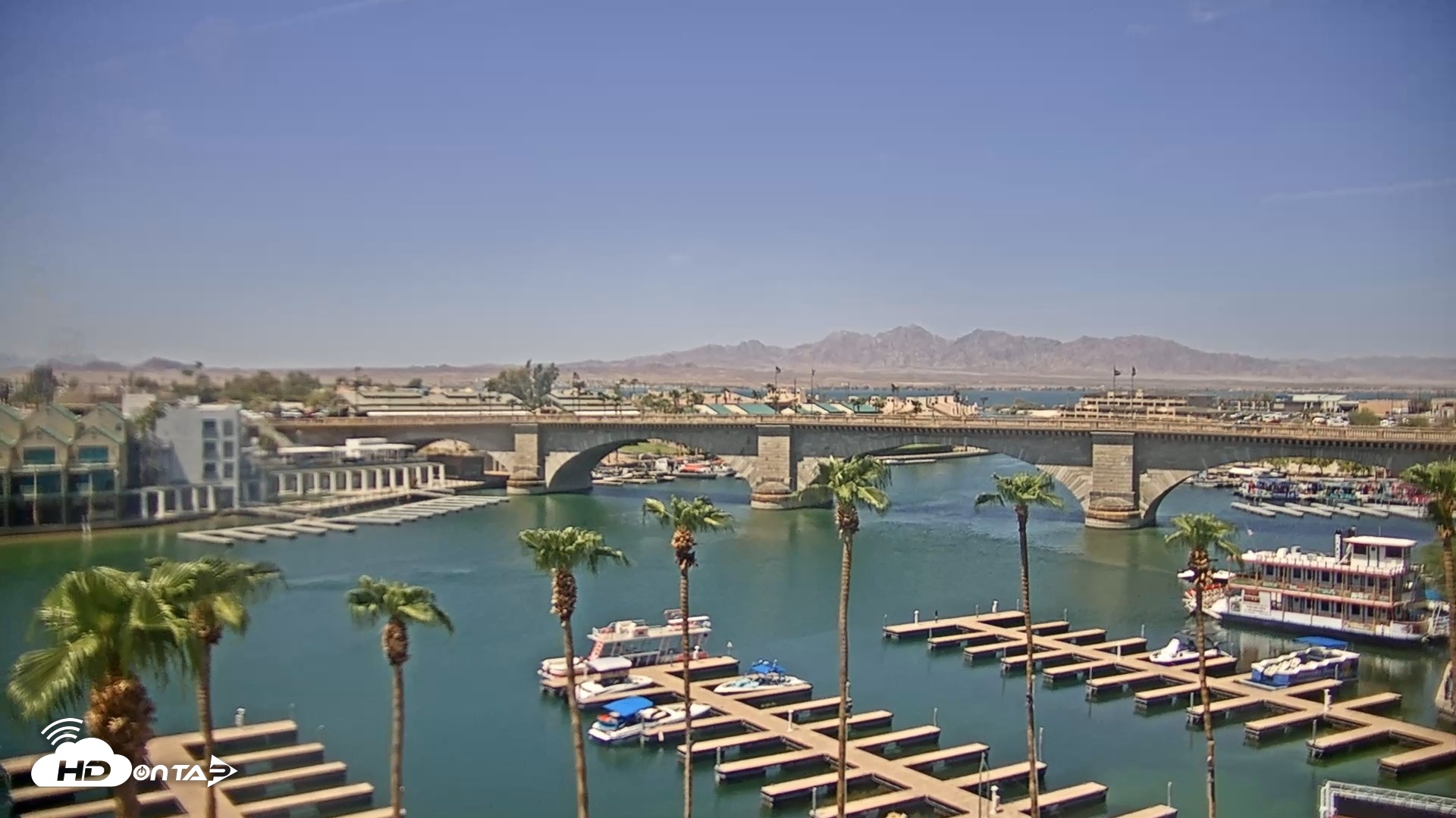 Snapshot of Lake Havasu London Bridge Live Webcam taken Aug 19, 2026, 12:19pm MST
