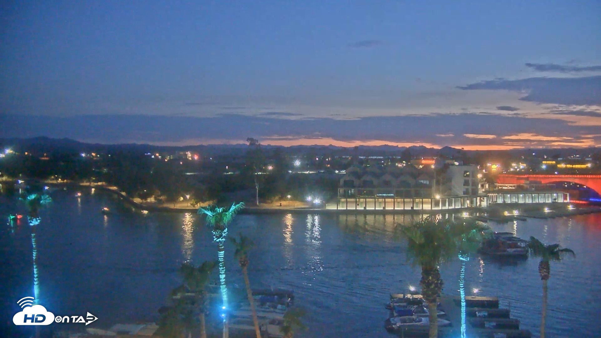 Snapshot of Lake Havasu London Bridge Live Webcam taken Jul 26, 2026, 8:18pm MST