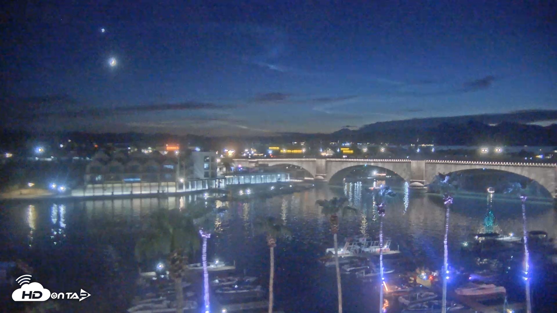 Snapshot of Lake Havasu London Bridge Live Webcam taken Aug 15, 2026, 8:16pm MST