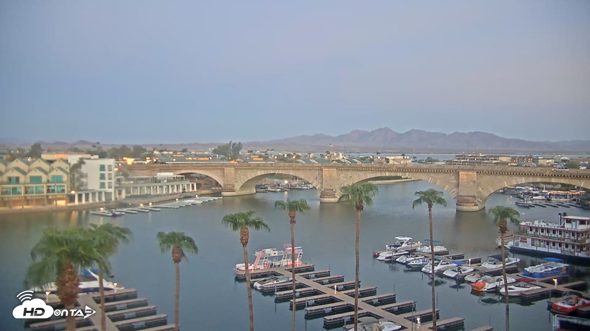 Snapshot of Lake Havasu London Bridge Live Webcam taken Sep 14, 2026, 6:09am MST