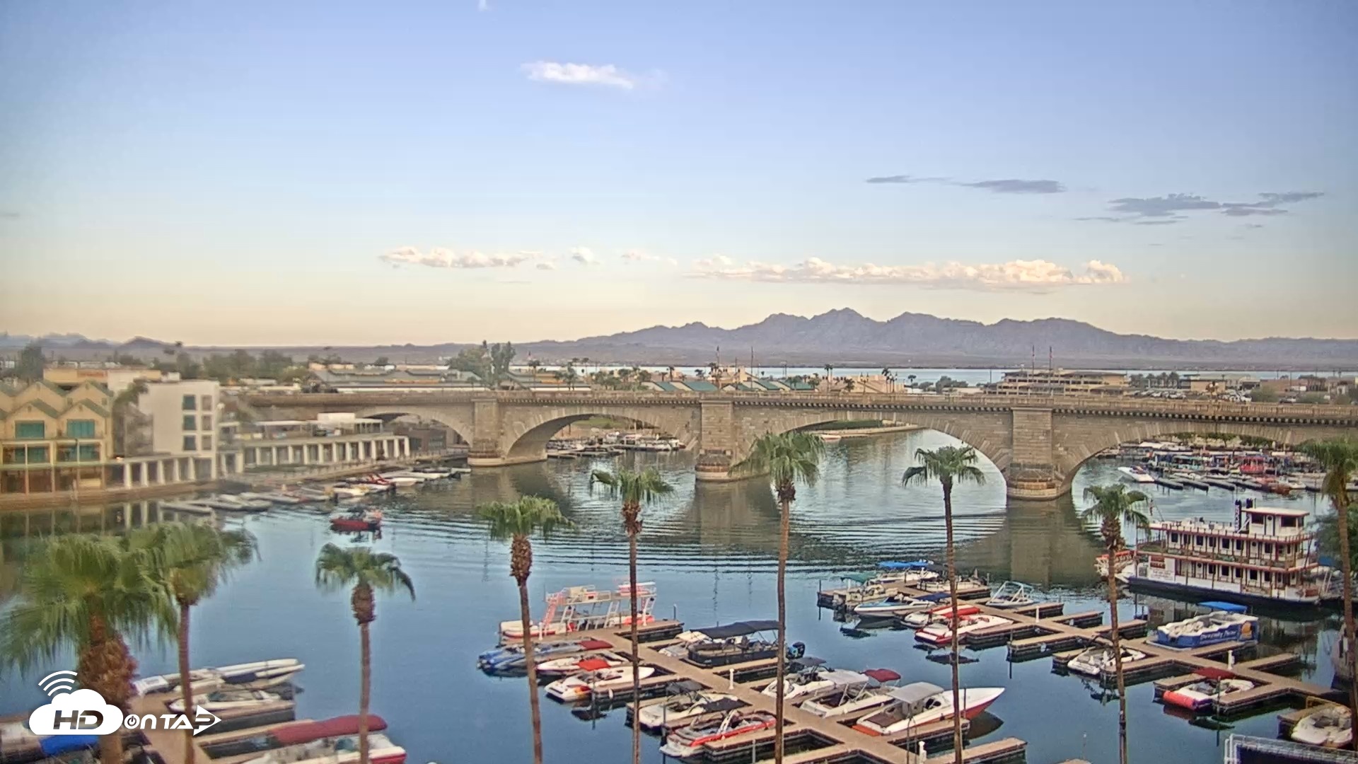 Snapshot of Lake Havasu London Bridge Live Webcam taken Aug 23, 2026, 6:53am MST