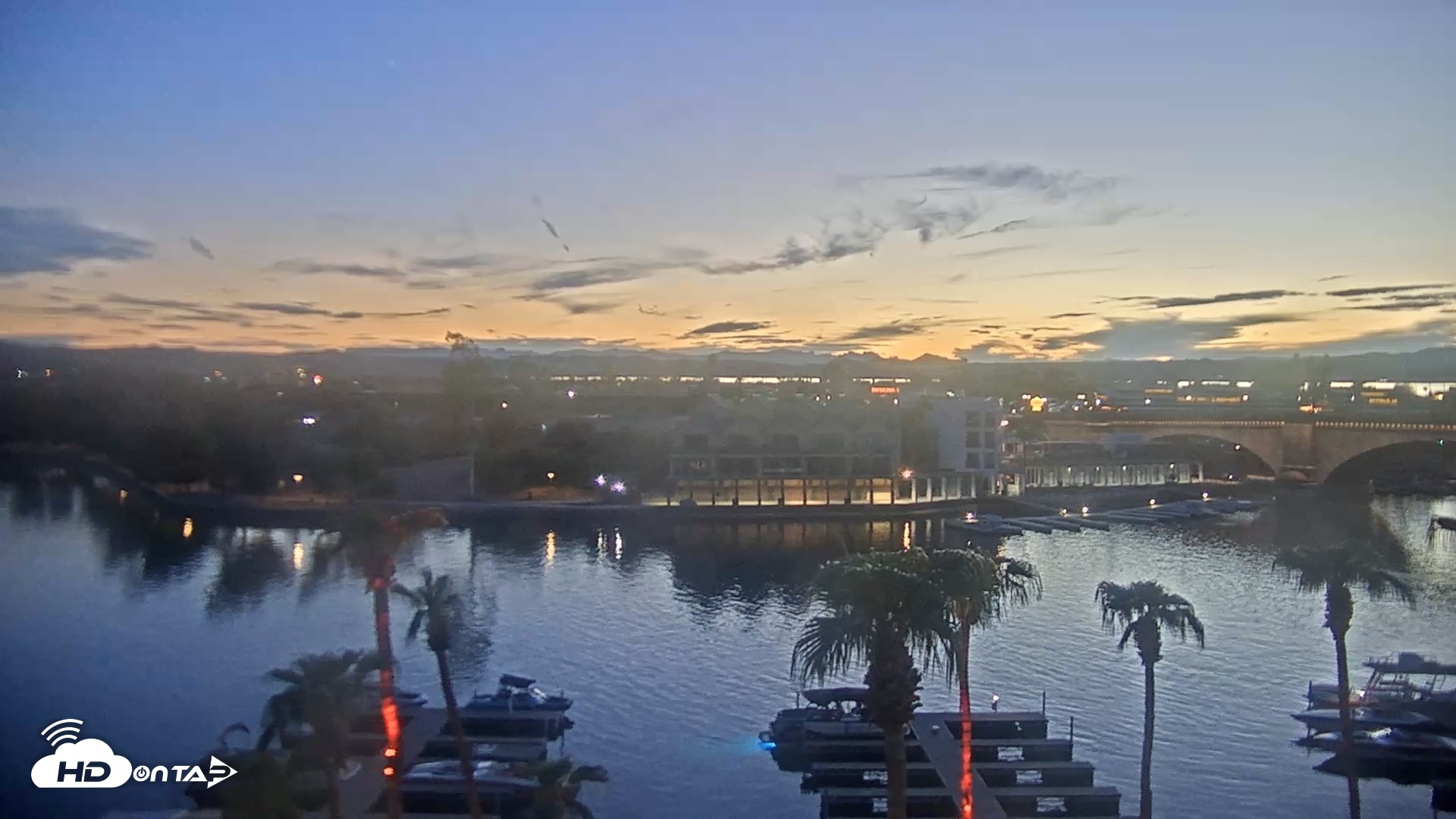 Snapshot of Lake Havasu London Bridge Live Webcam taken Sep 8, 2026, 7:13pm MST