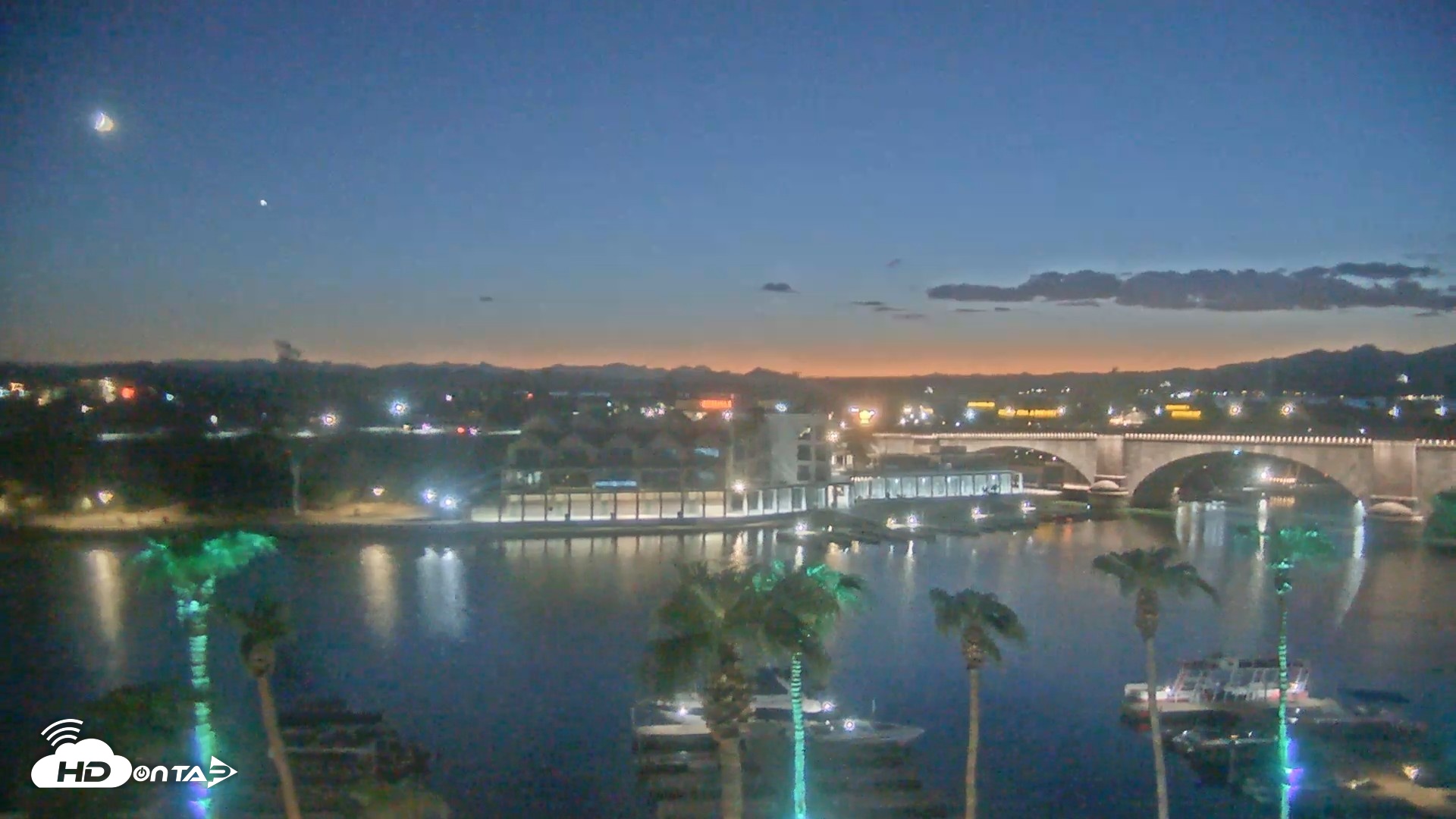 Snapshot of Lake Havasu London Bridge Live Webcam taken Sep 14, 2026, 7:26pm MST